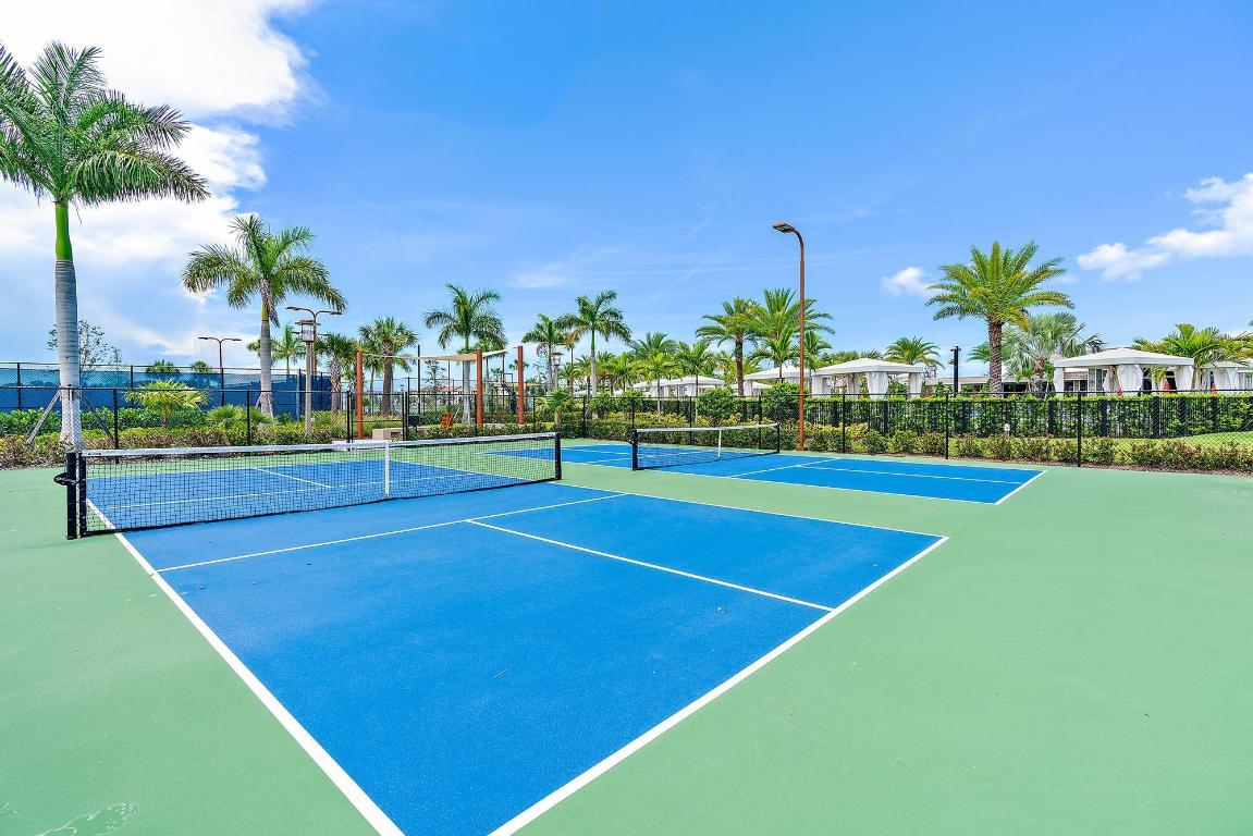 1005 Faulkner Terrace