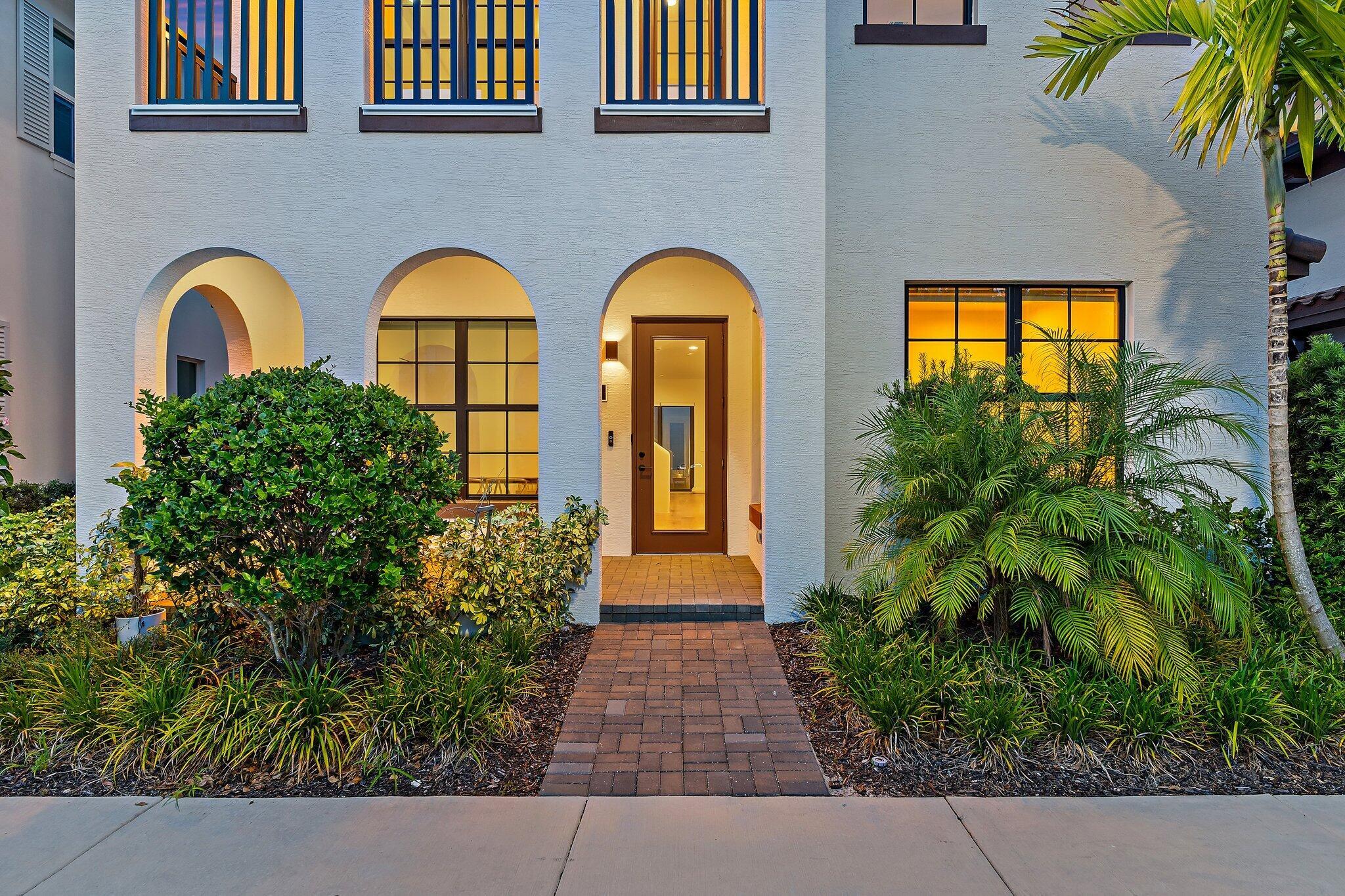 1005 Faulkner Terrace