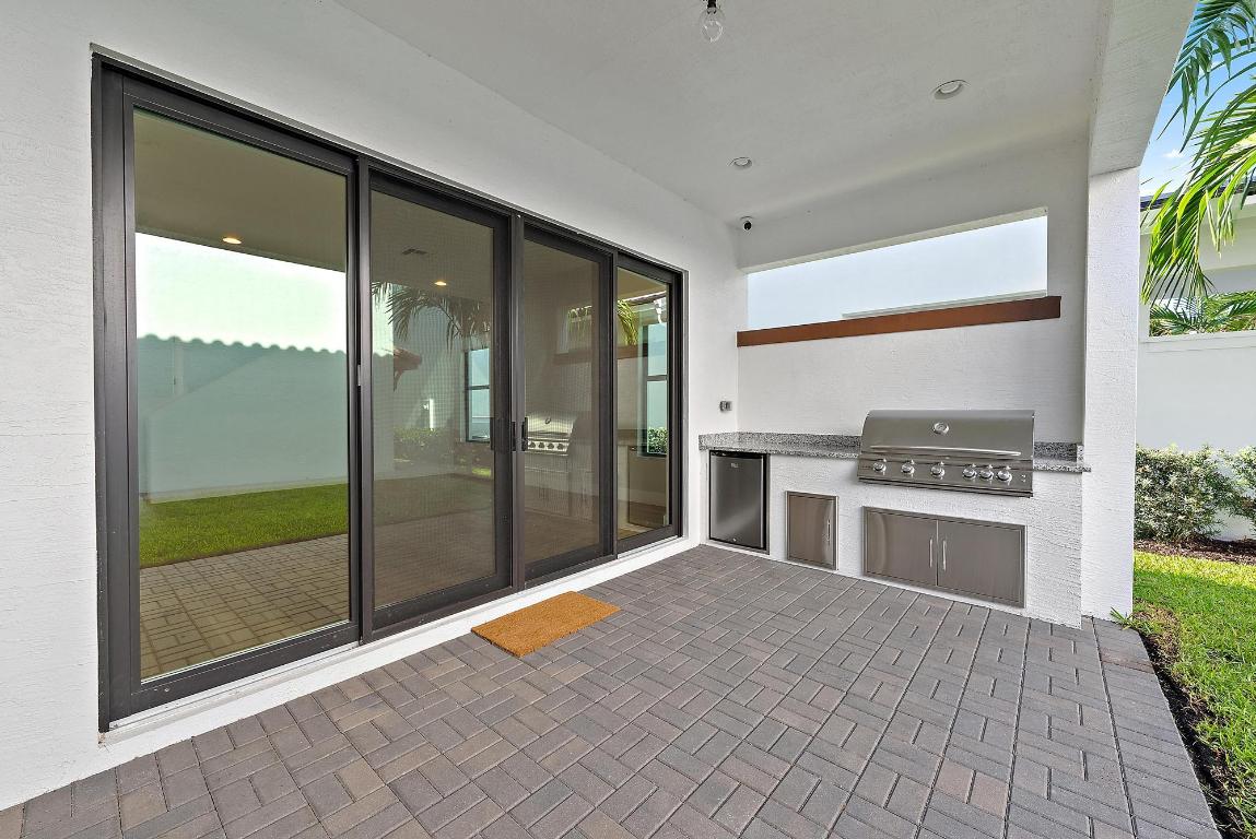 1005 Faulkner Terrace