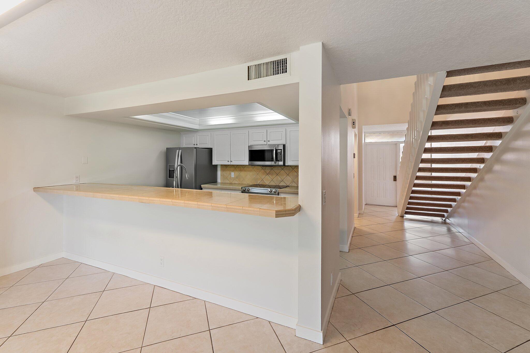 271 Old Meadow Way
