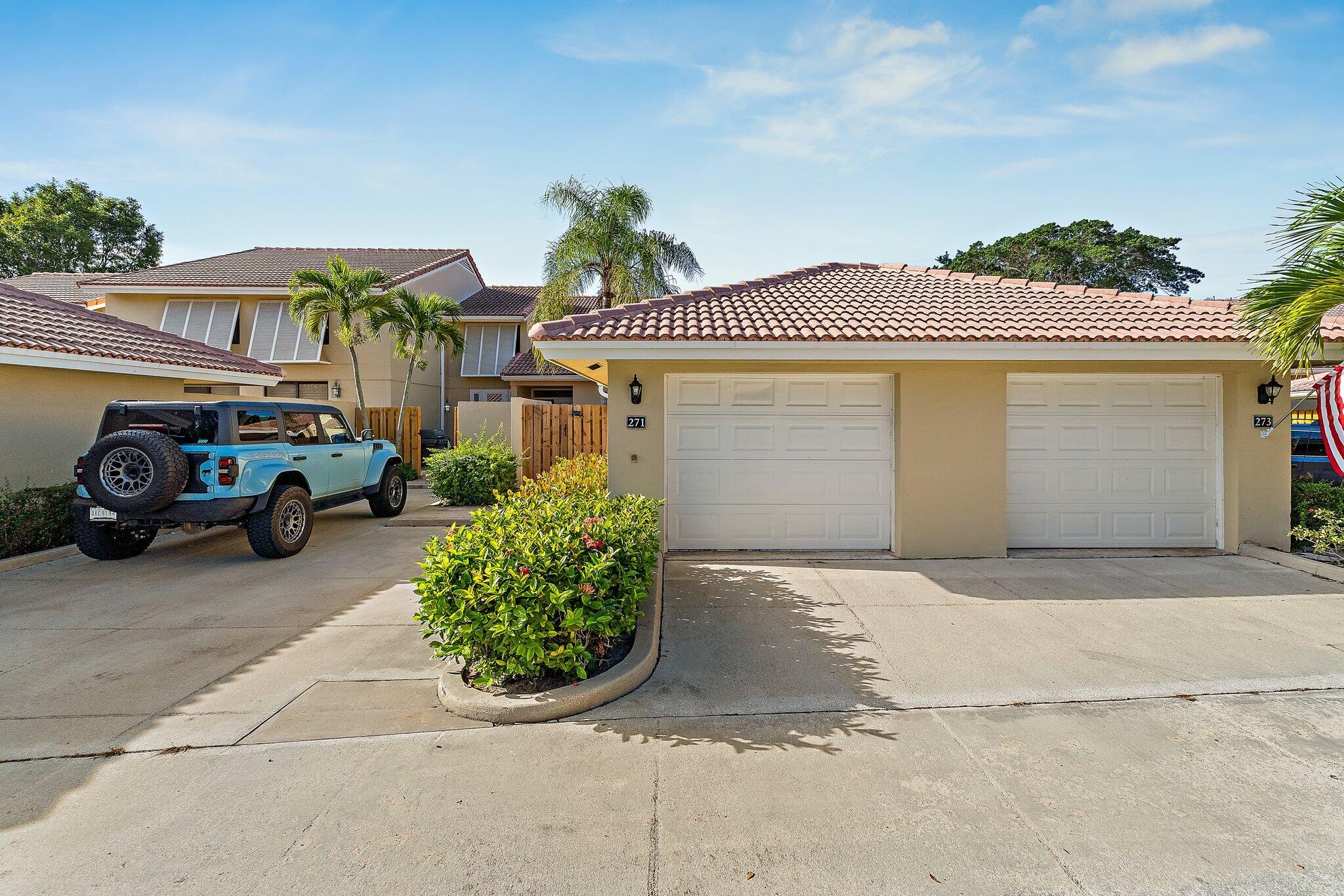 271 Old Meadow Way