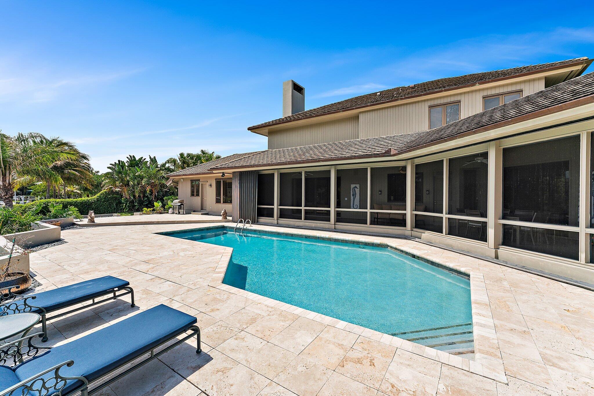 1454 Point Way