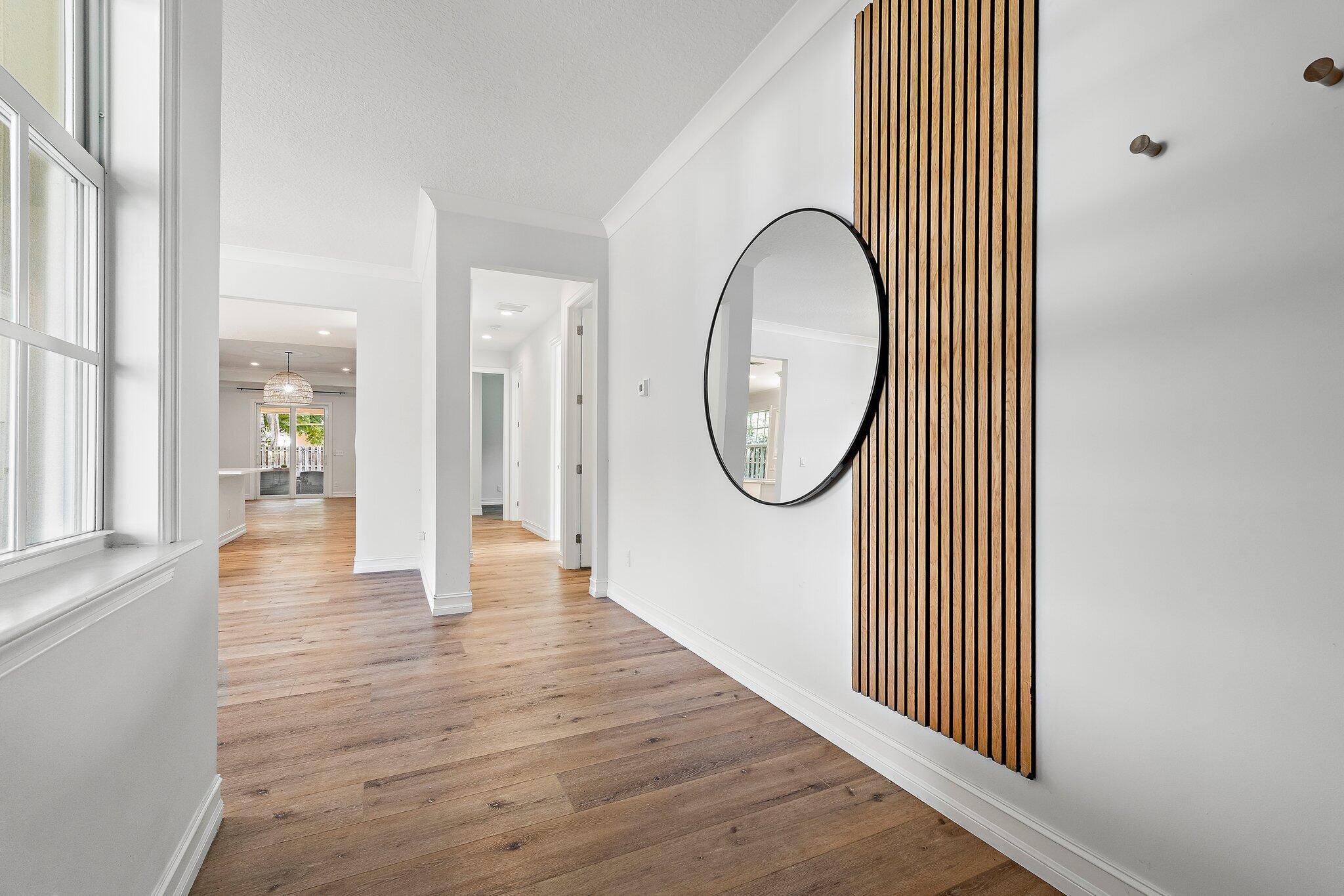 17564 Cinquez Park Road W