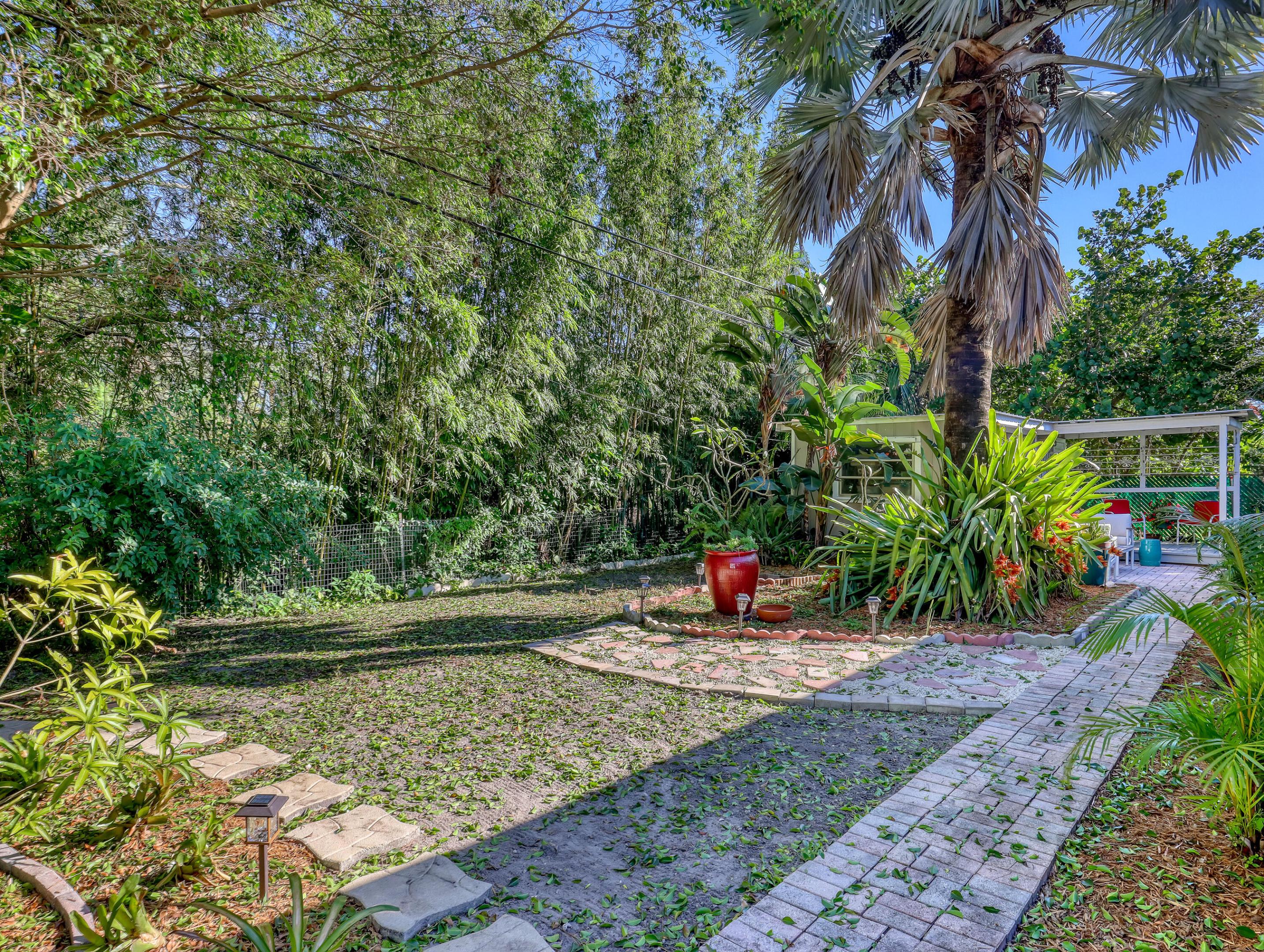 3757 Island Rd Road