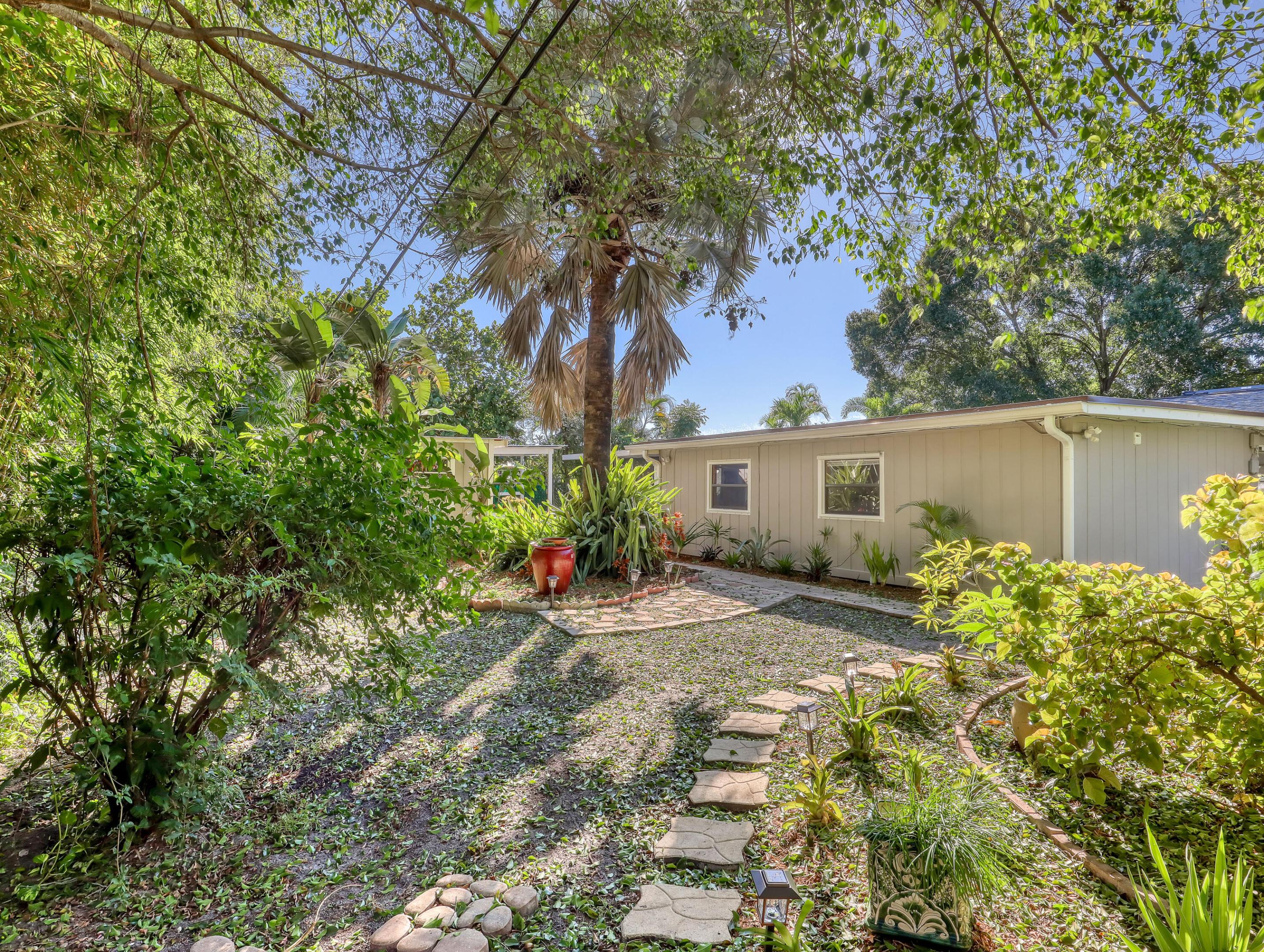 3757 Island Rd Road