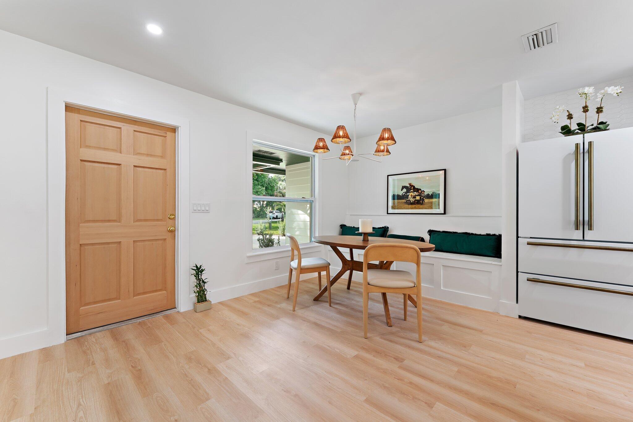 11070 Oakway Circle
