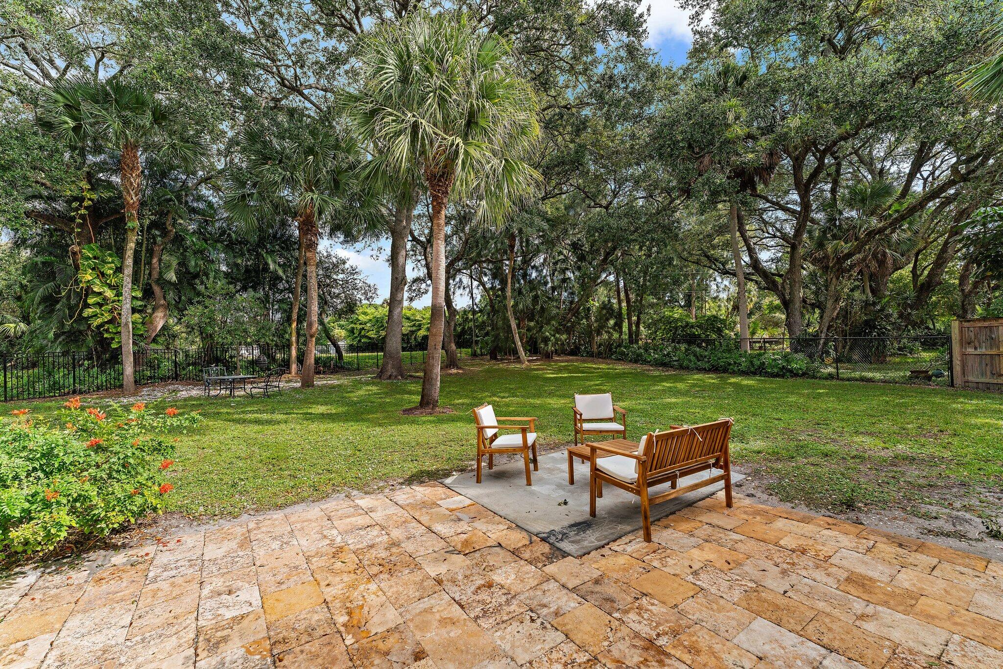 11070 Oakway Circle