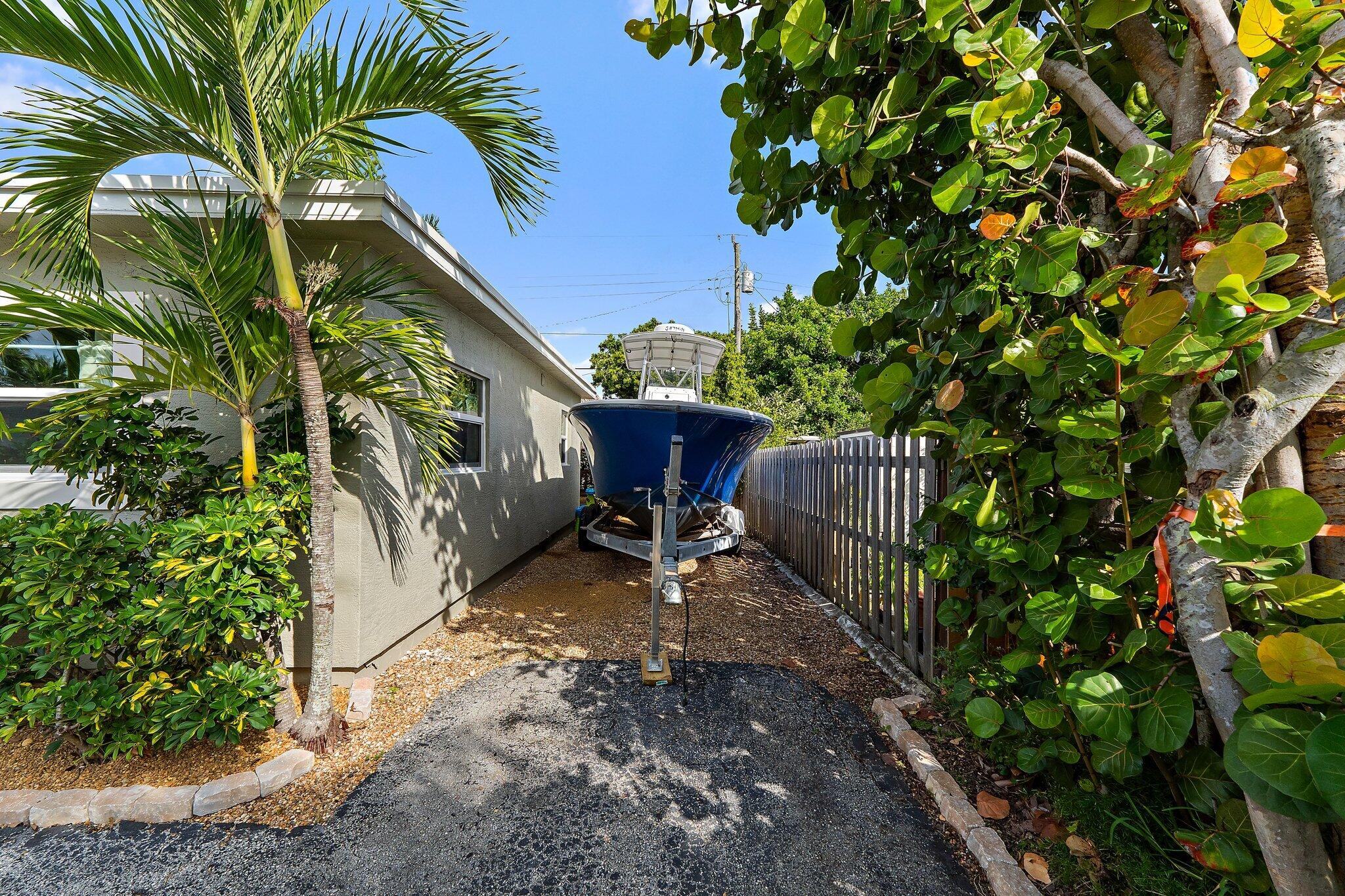 1821 Redbank Road