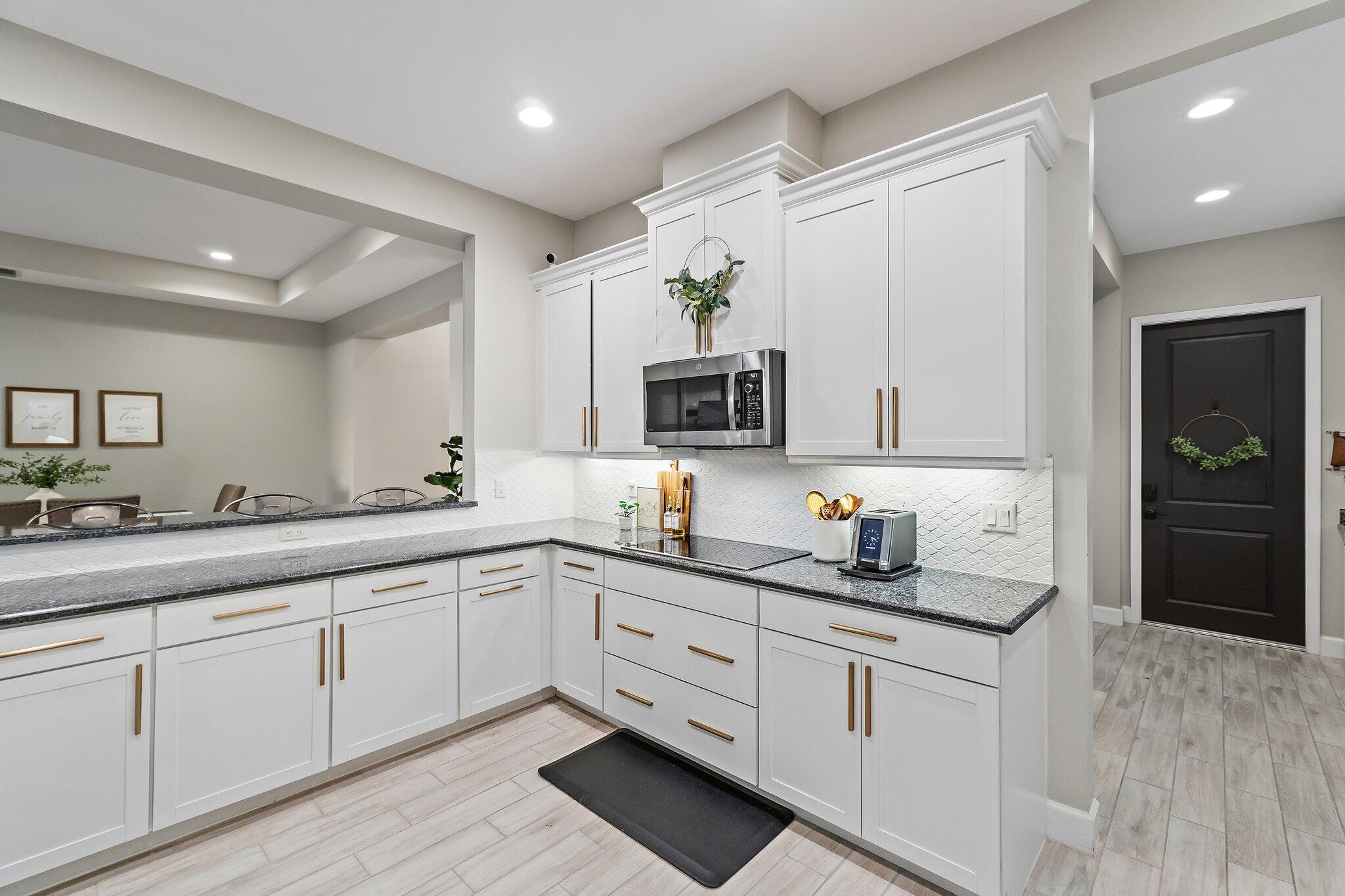 5841 Whippoorwill Circle