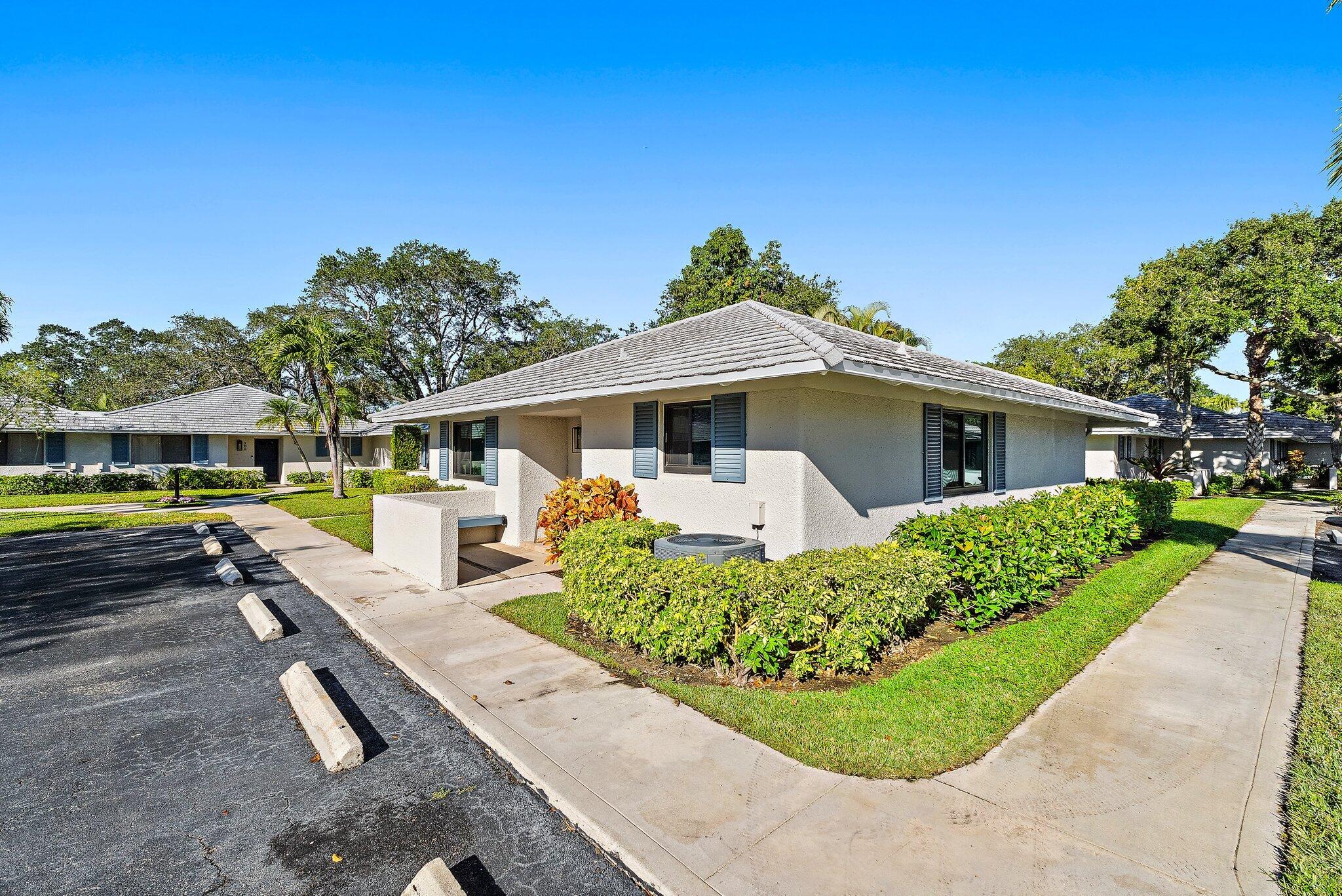 212 Club Drive