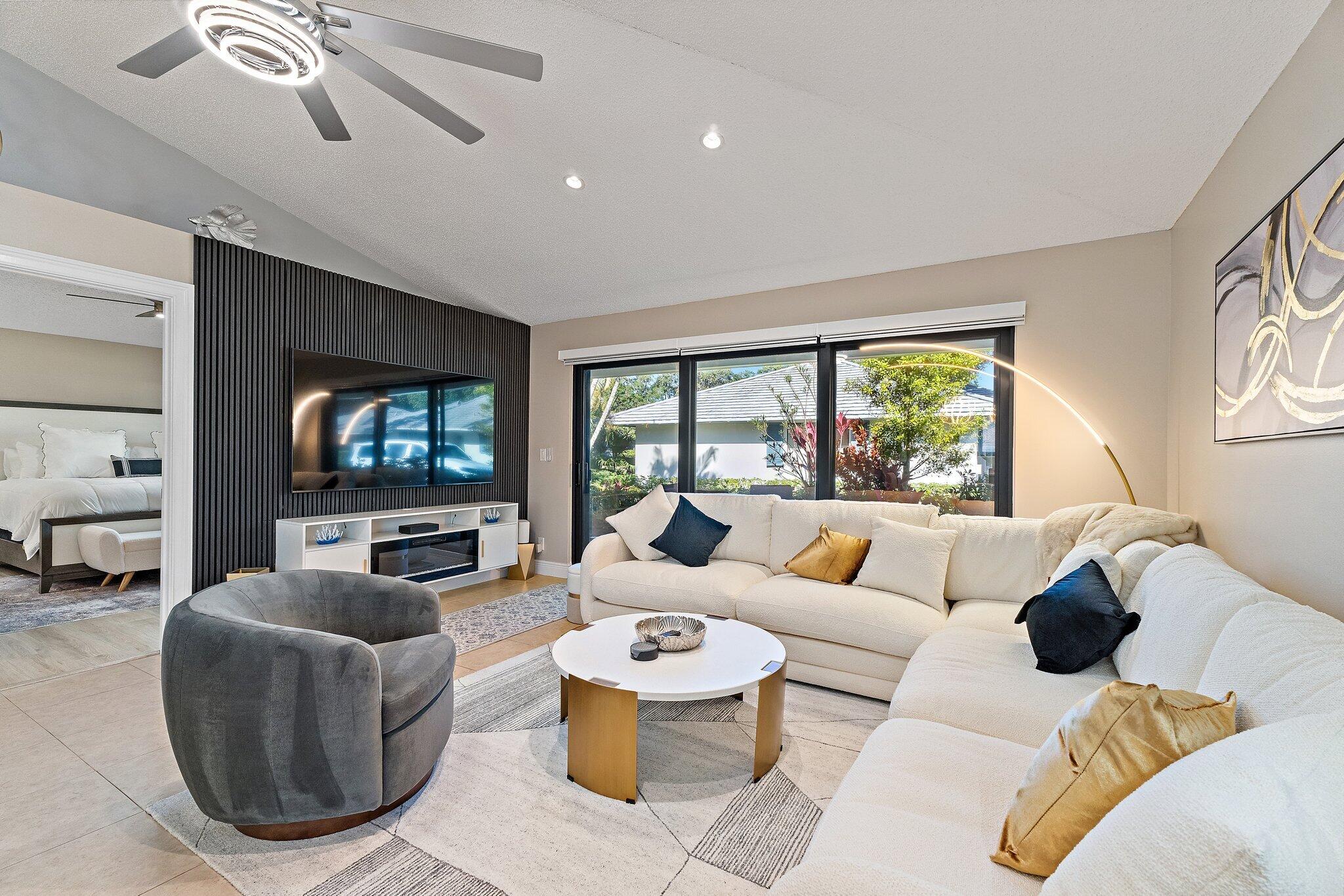 212 Club Drive