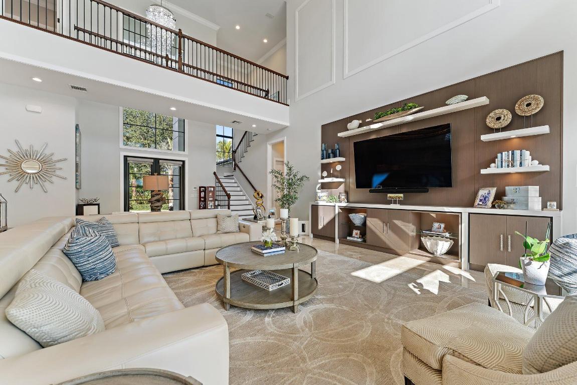 5730 Holly Lane, Jupiter