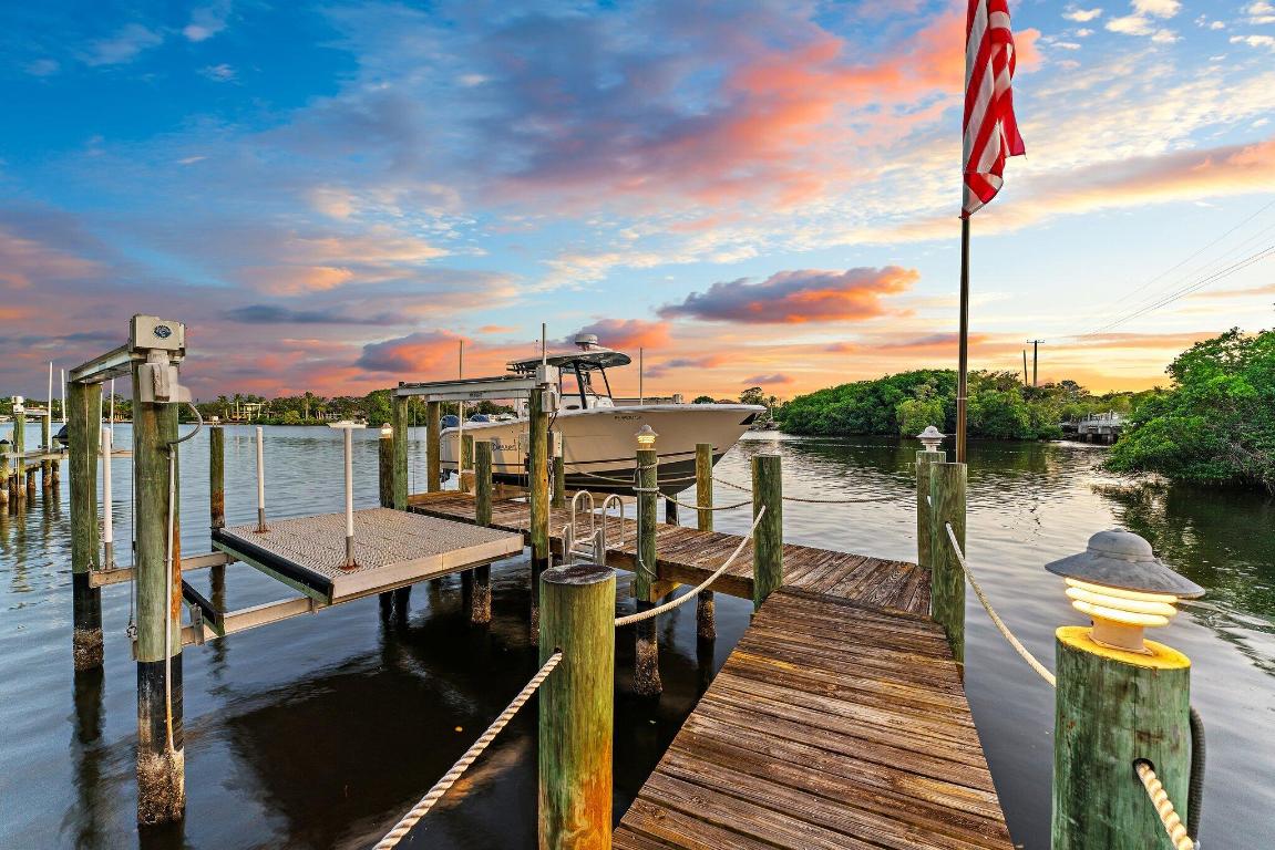 5730 Holly Lane, Jupiter