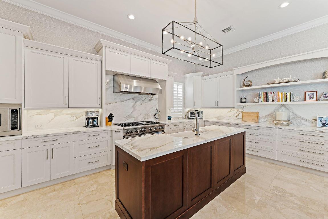 5730 Holly Lane, Jupiter