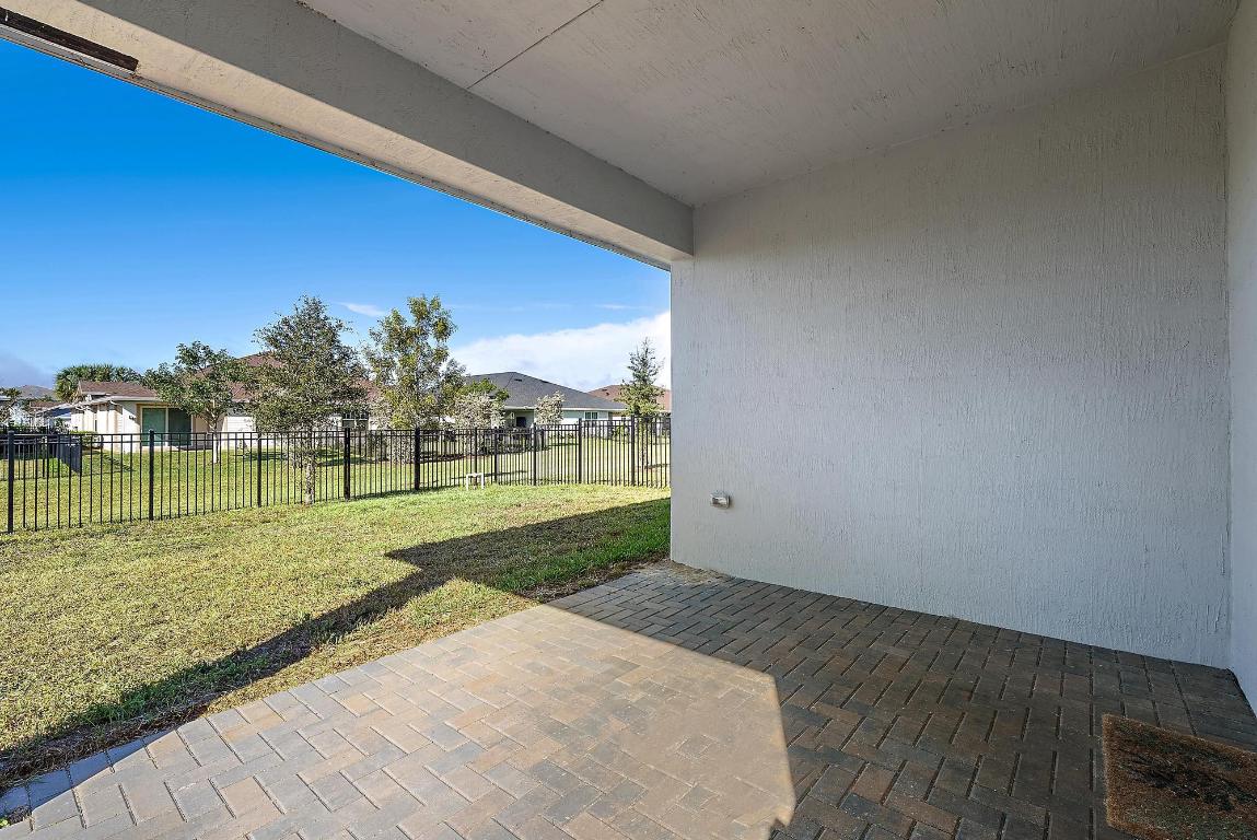 1283 Tangled Orchard Trace, Loxahatchee