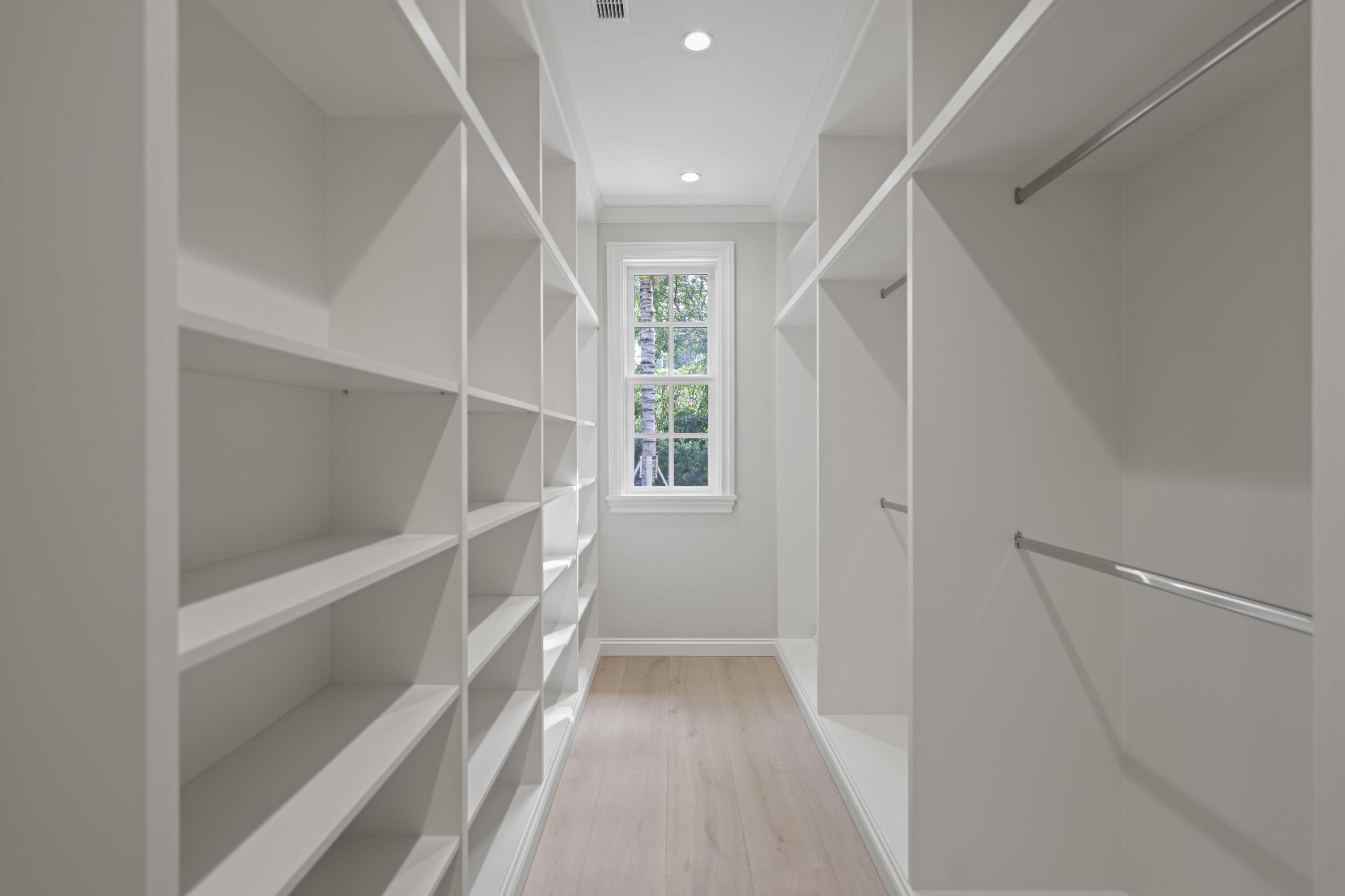 433 Antigua Lane