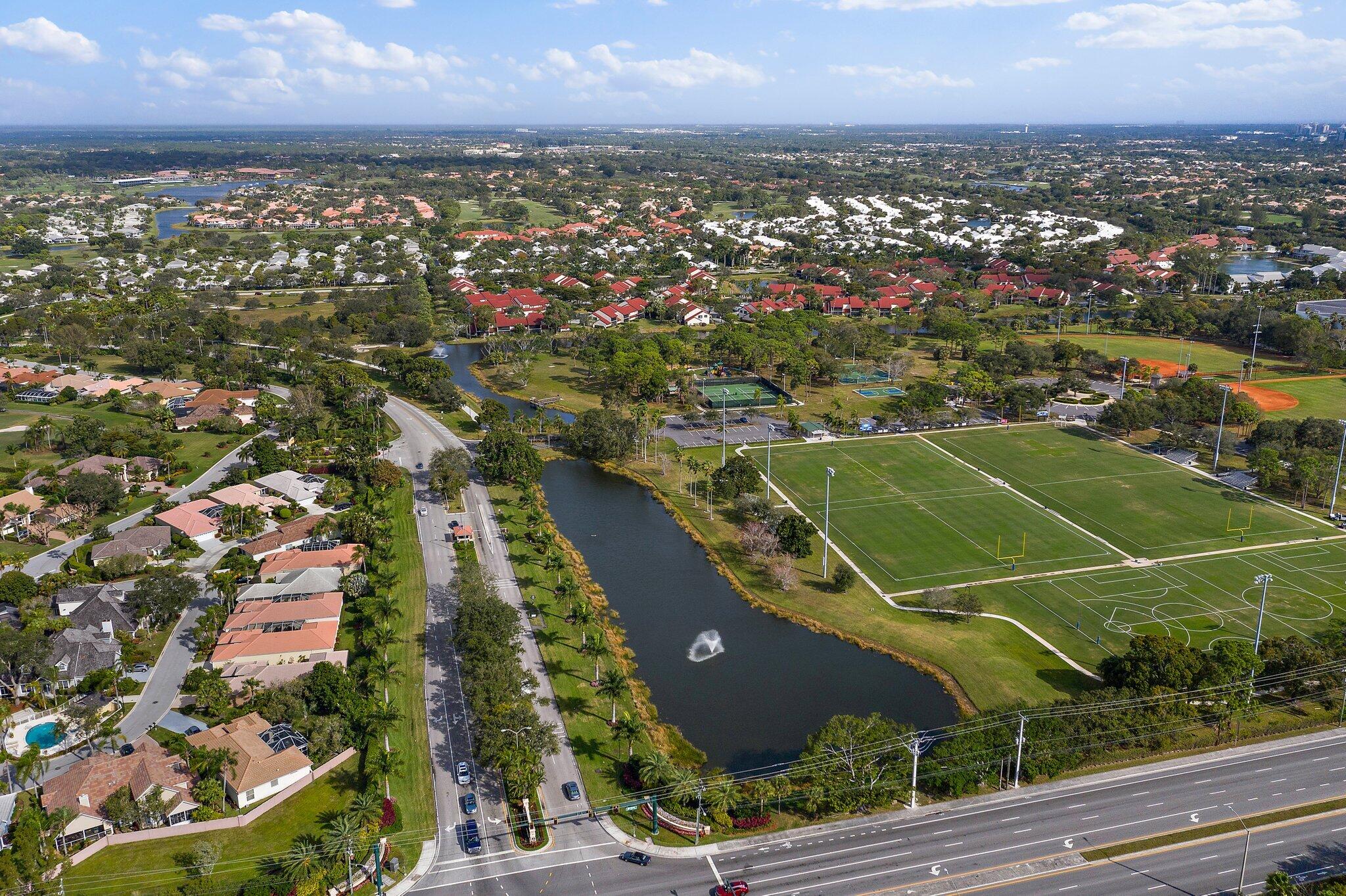 11 Admirals Court, Palm Beach Gardens