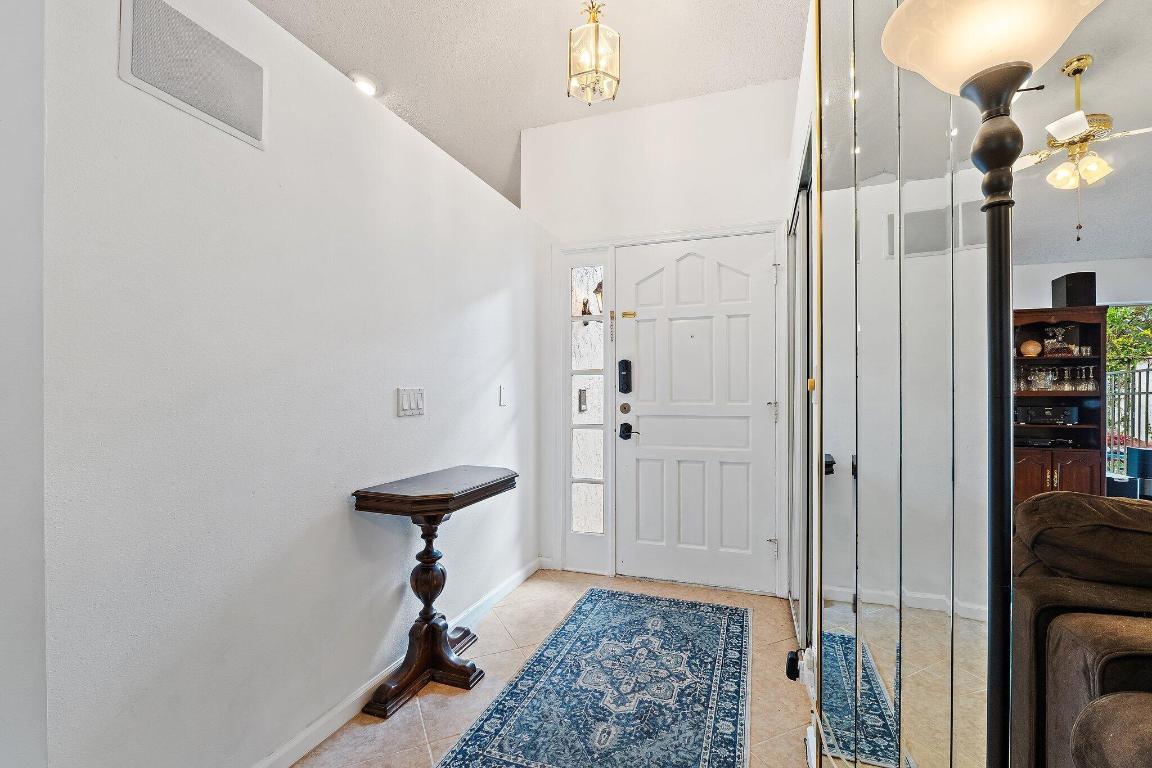 11 Admirals Court, Palm Beach Gardens