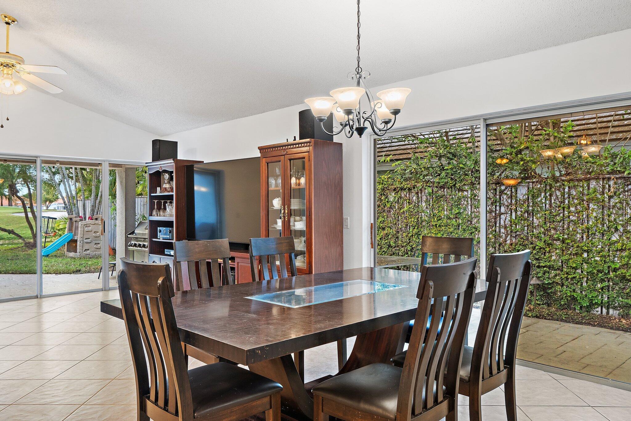 11 Admirals Court, Palm Beach Gardens