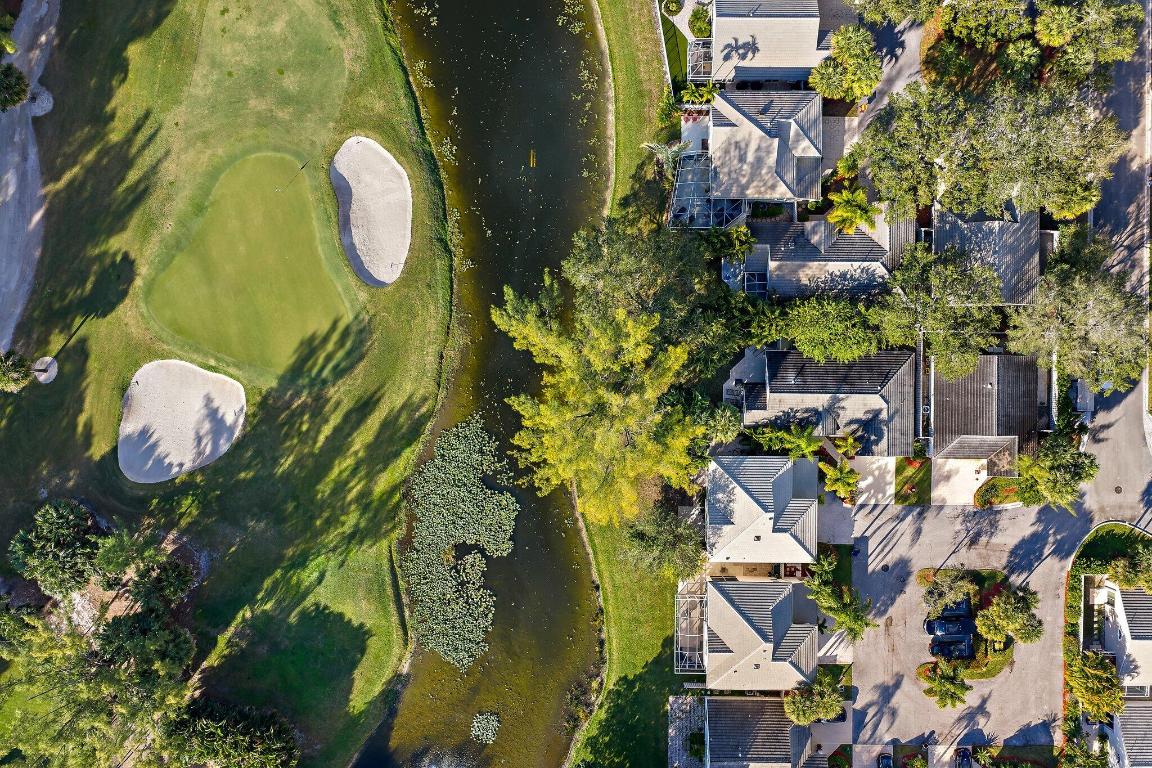 11 Admirals Court, Palm Beach Gardens