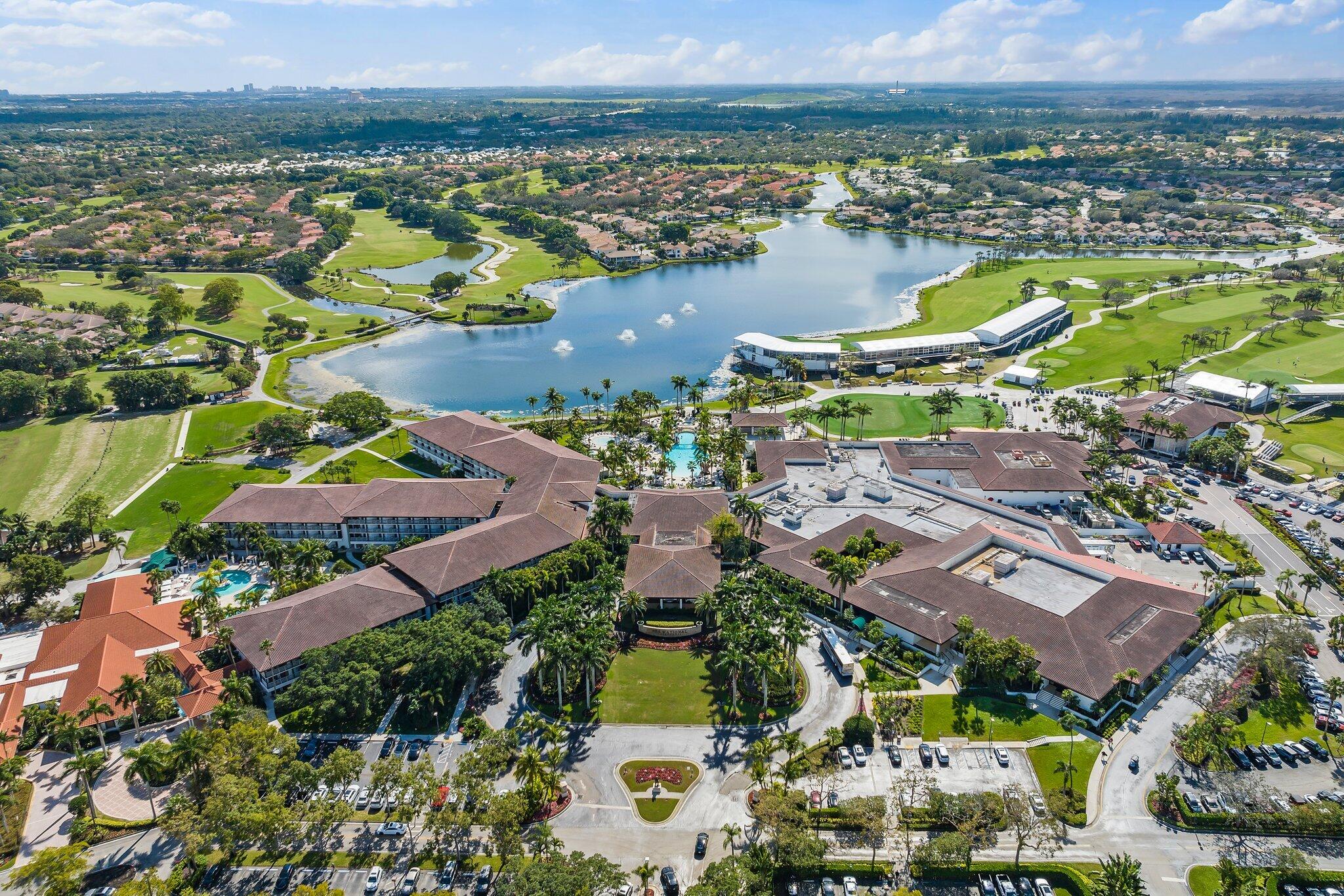 11 Admirals Court, Palm Beach Gardens
