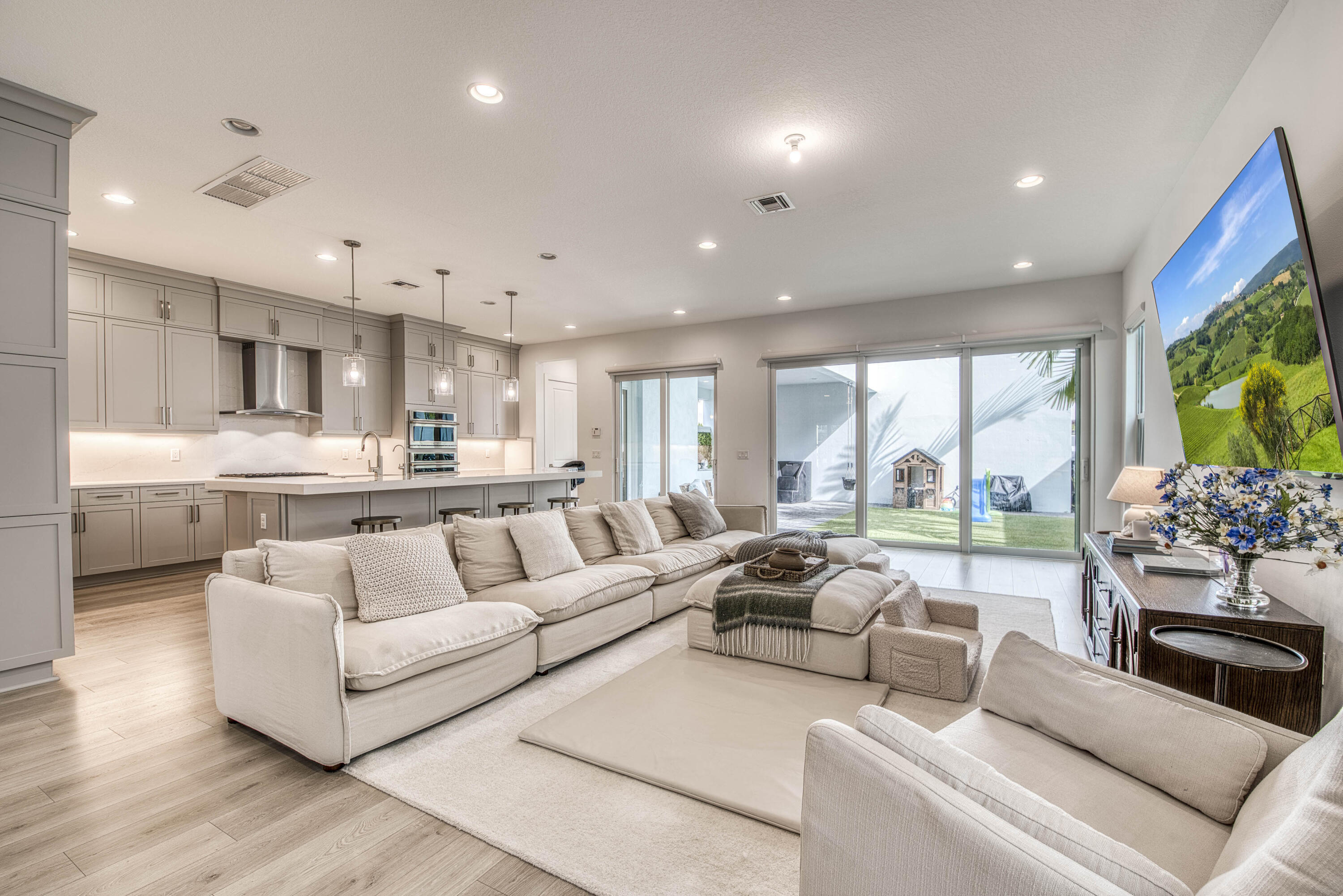 13104 Alton Road