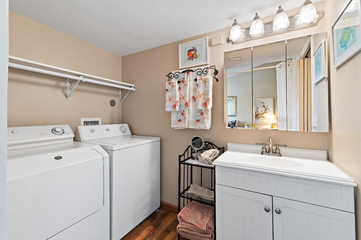 118 Castlewood Drive 123