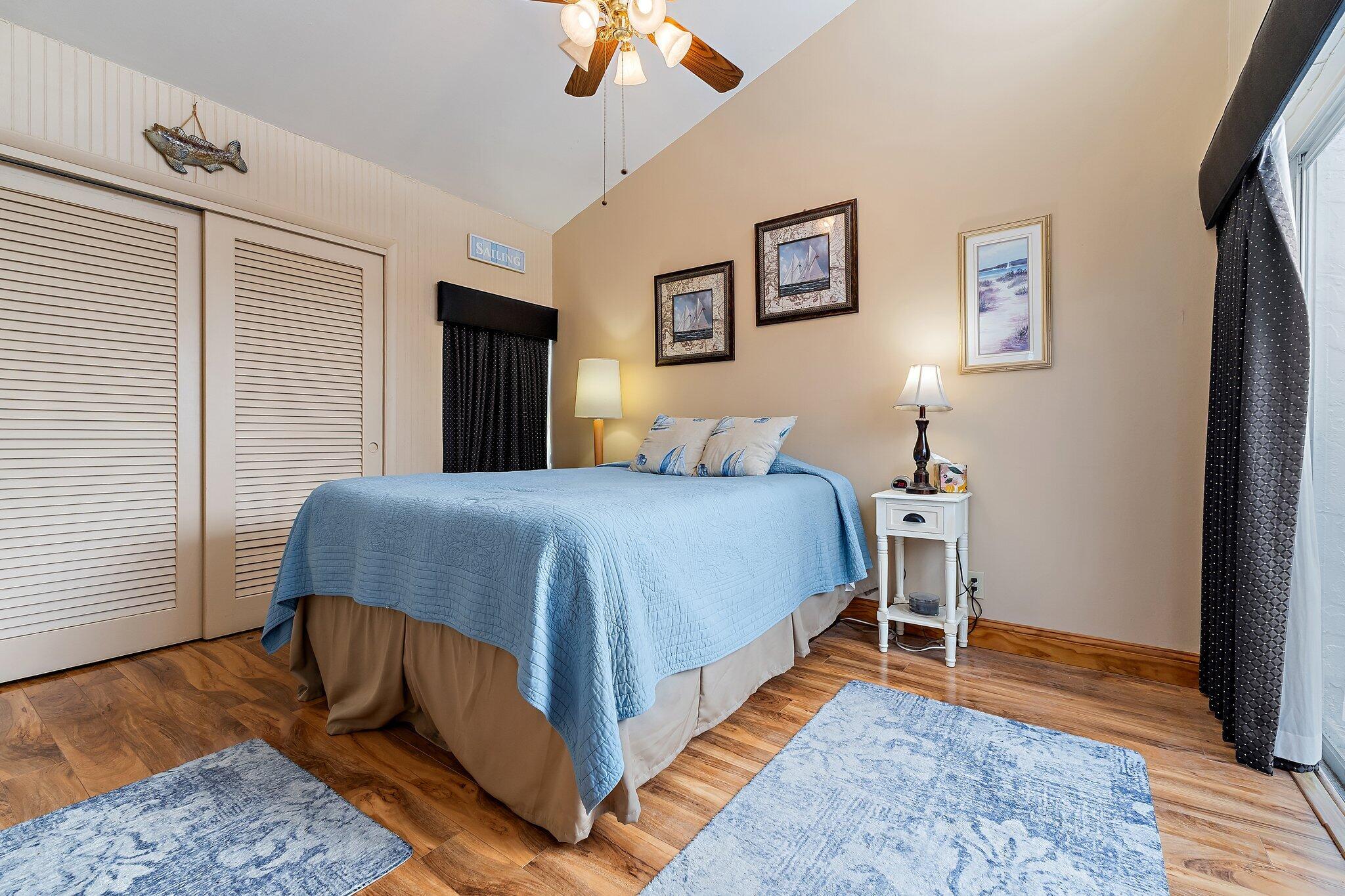 118 Castlewood Drive 123