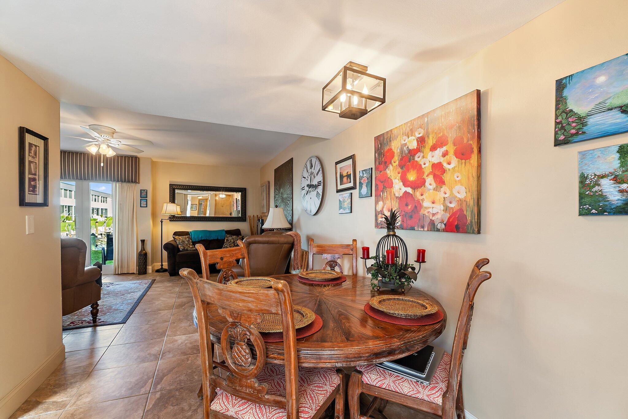 118 Castlewood Drive 123