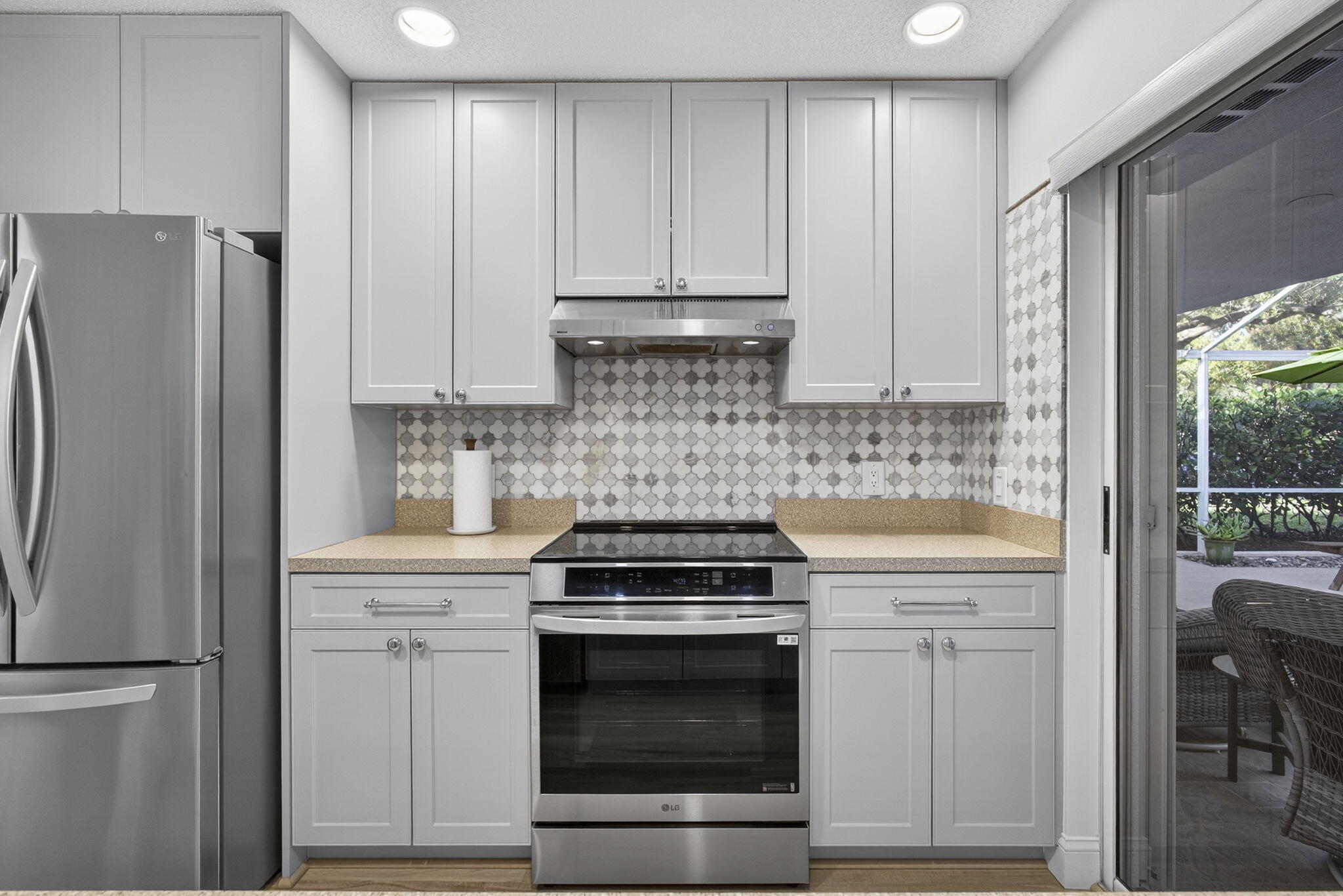 7502 Geminata Oak Court