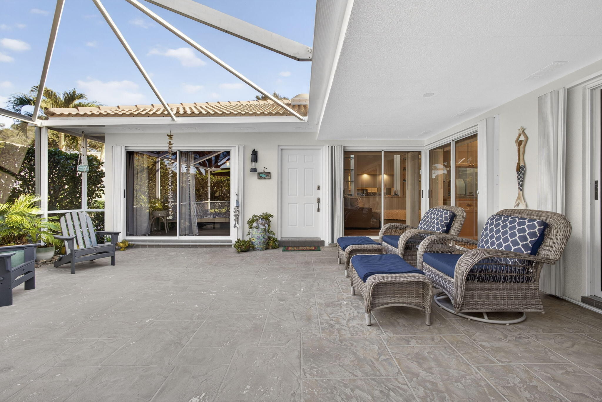 7502 Geminata Oak Court