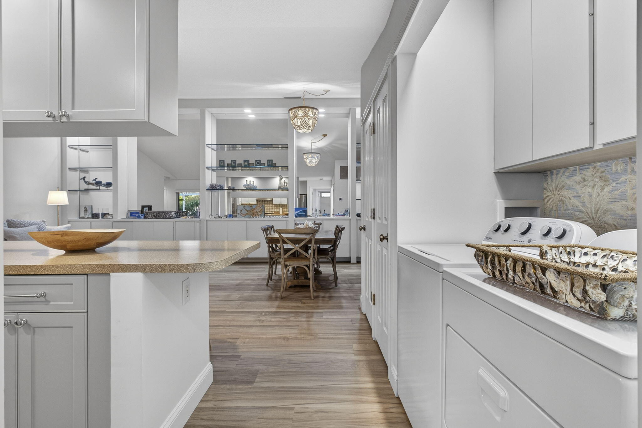 7502 Geminata Oak Court