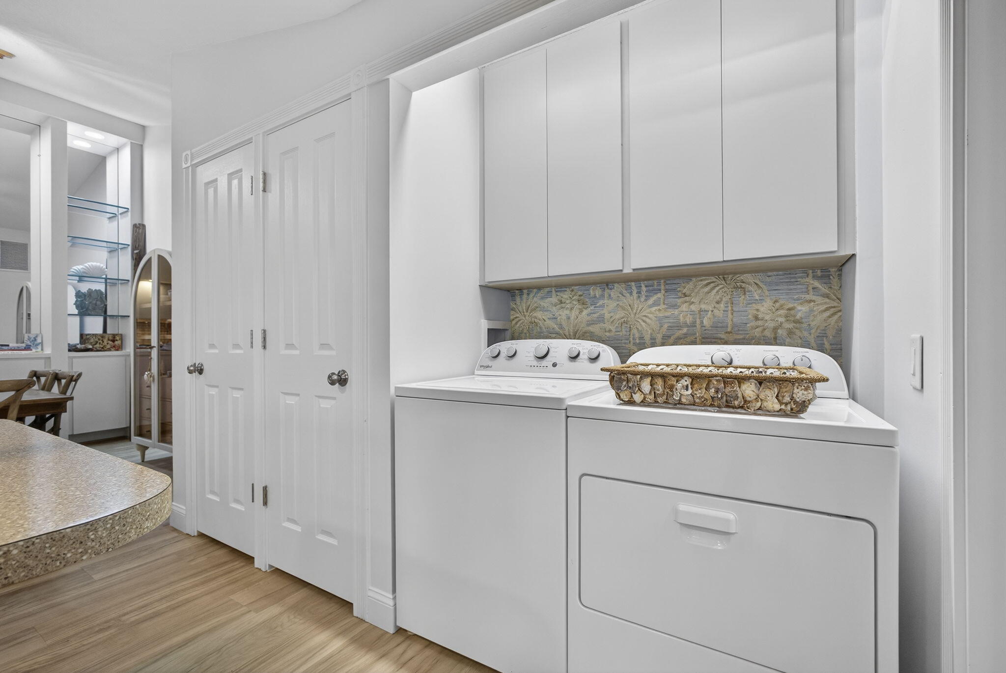 7502 Geminata Oak Court