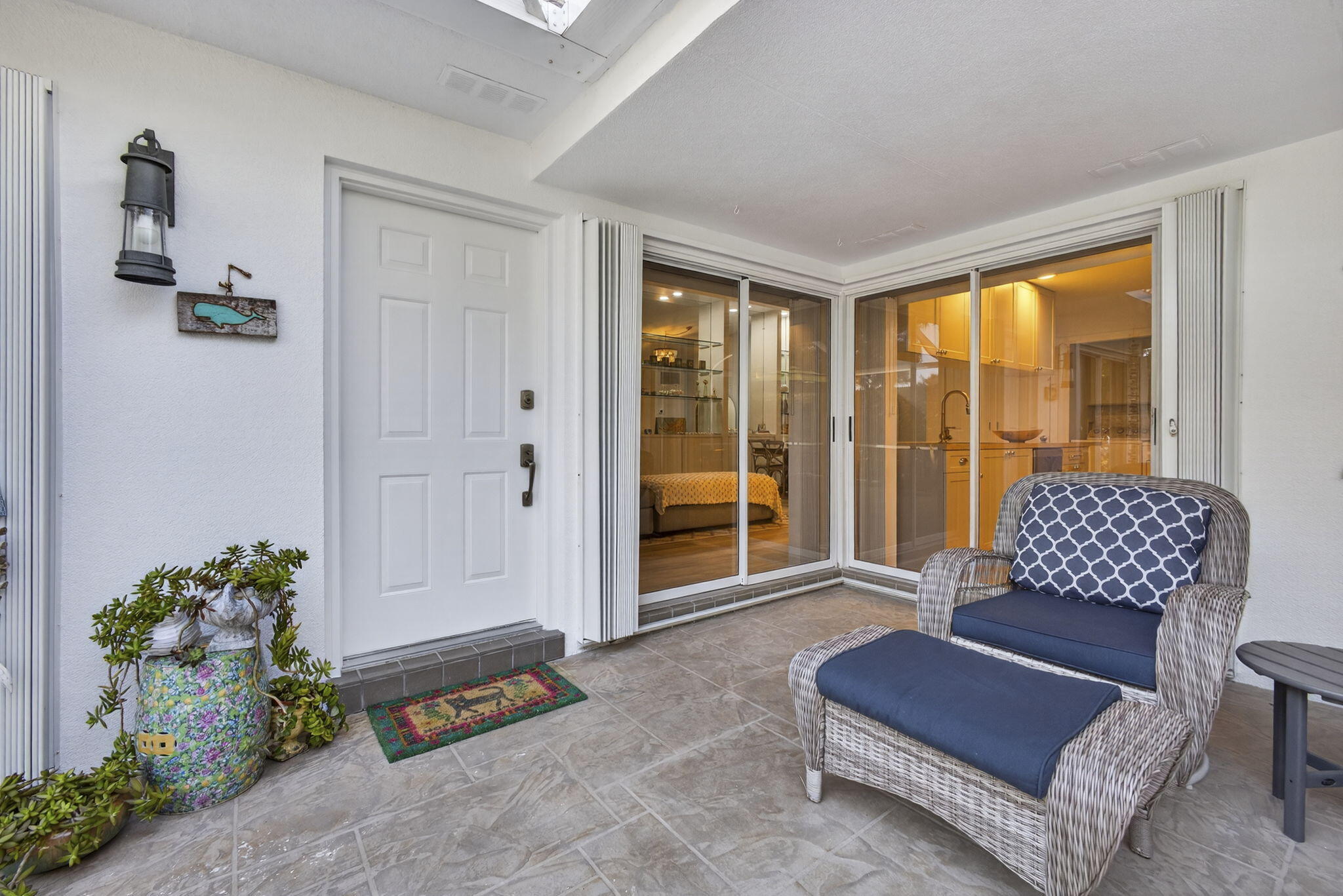 7502 Geminata Oak Court