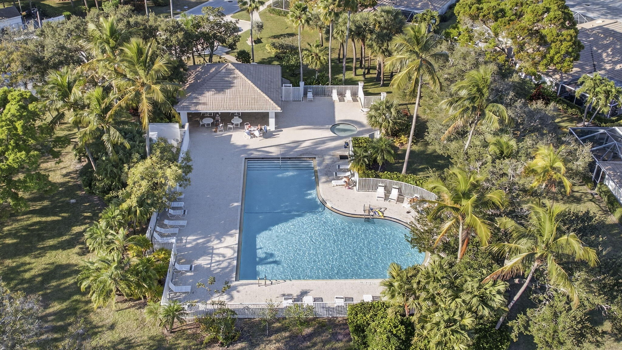 7502 Geminata Oak Court