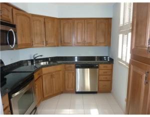 130 Lakeshore Drive 723