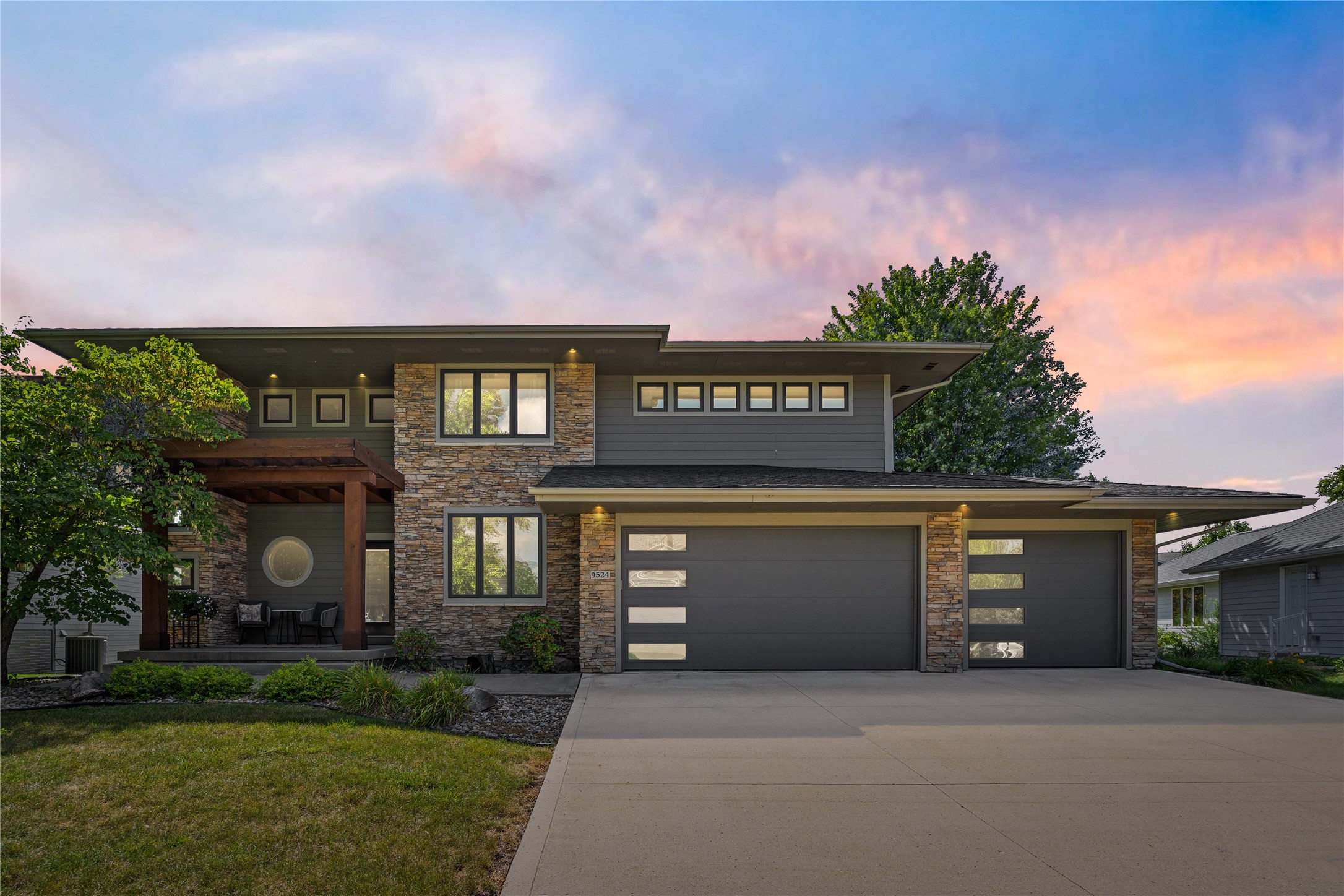 9524 Wickham Drive