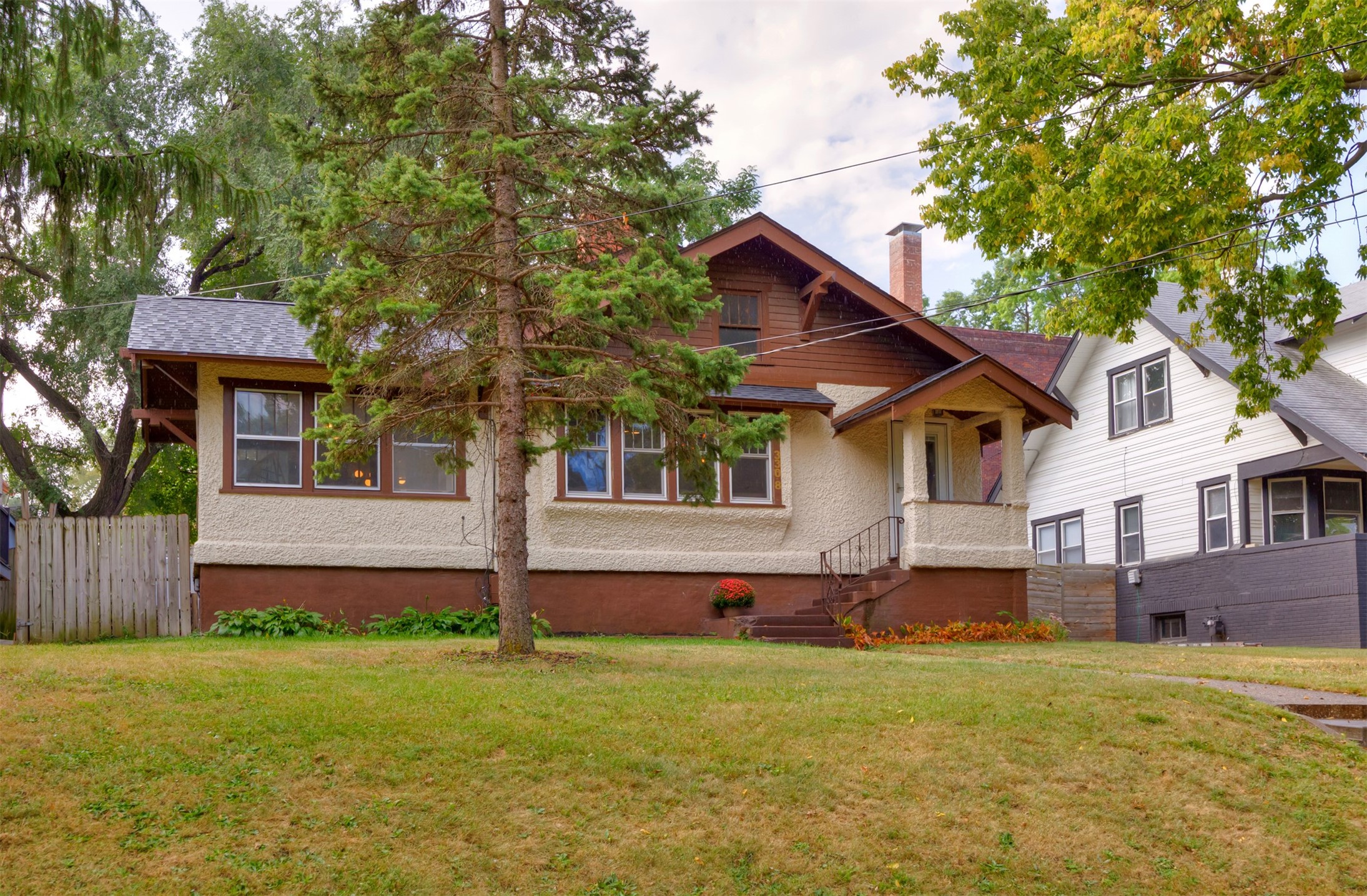 3308 Crescent Drive
