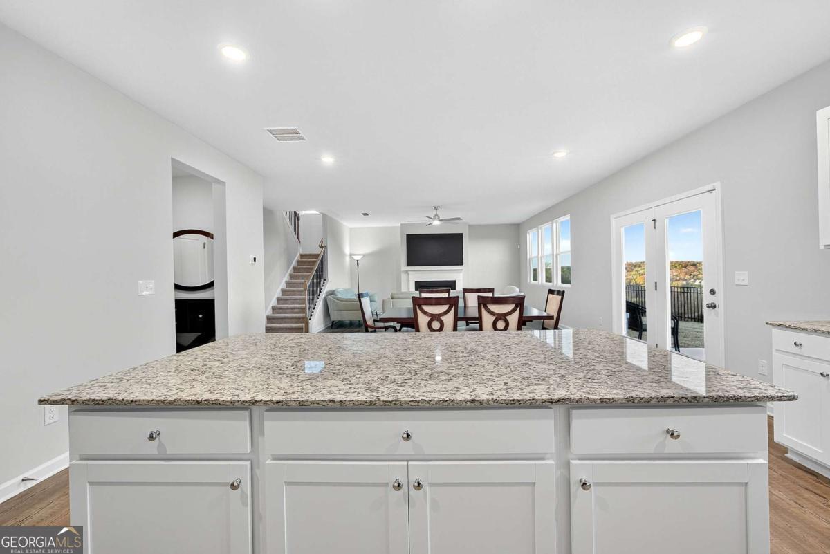 3455 Jasmine Way SW