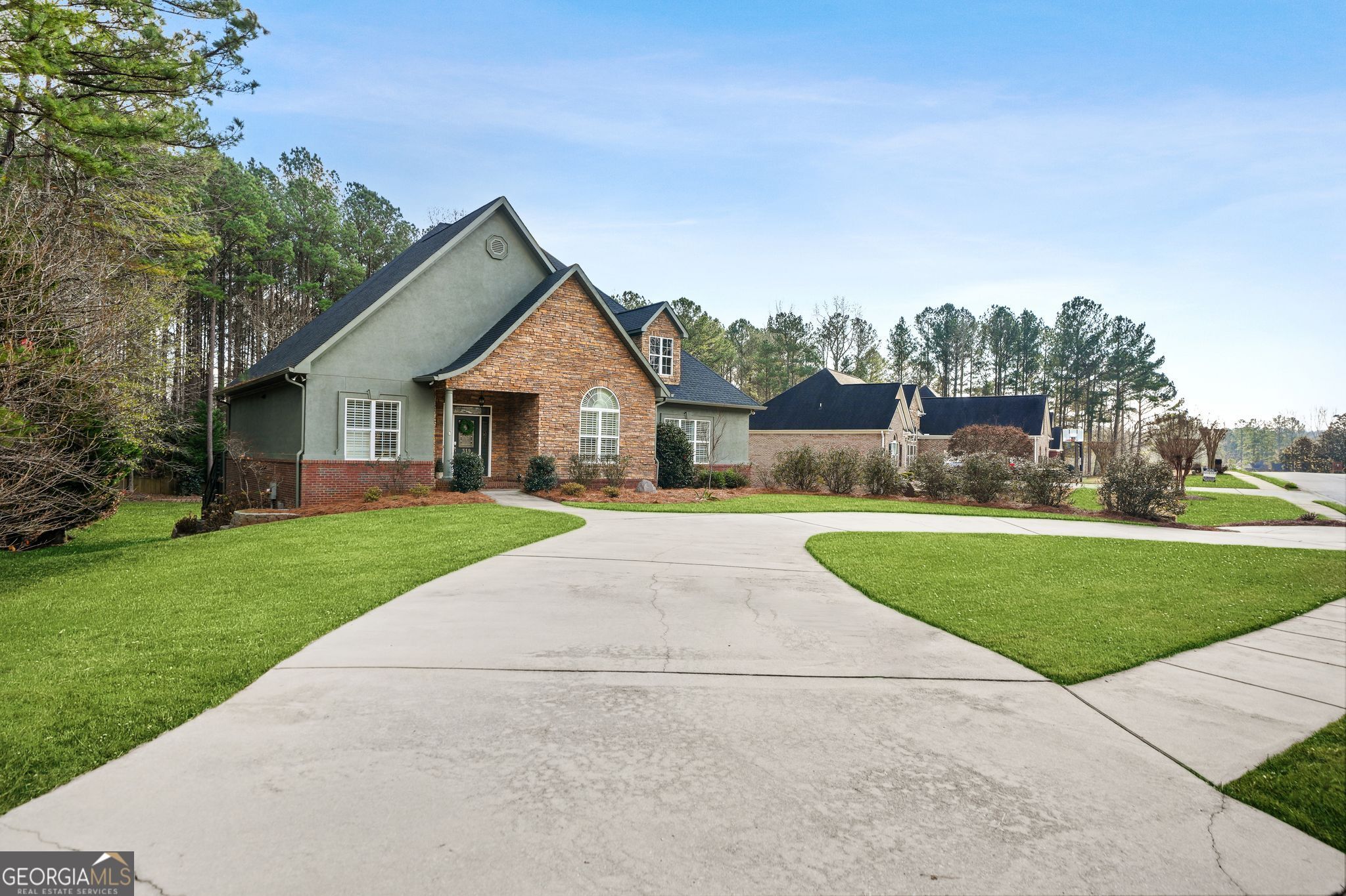 319 Stonebridge Boulevard