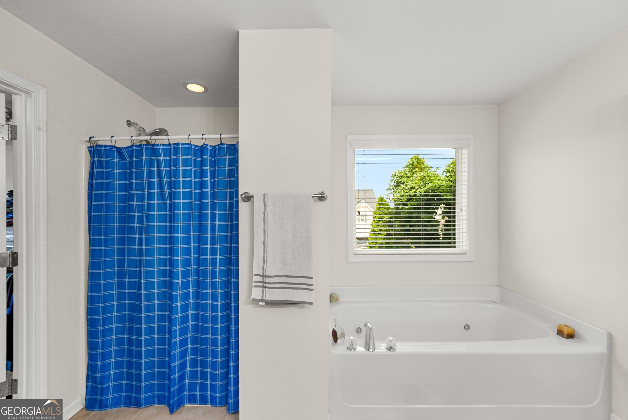 19 Laurelcrest Ln
