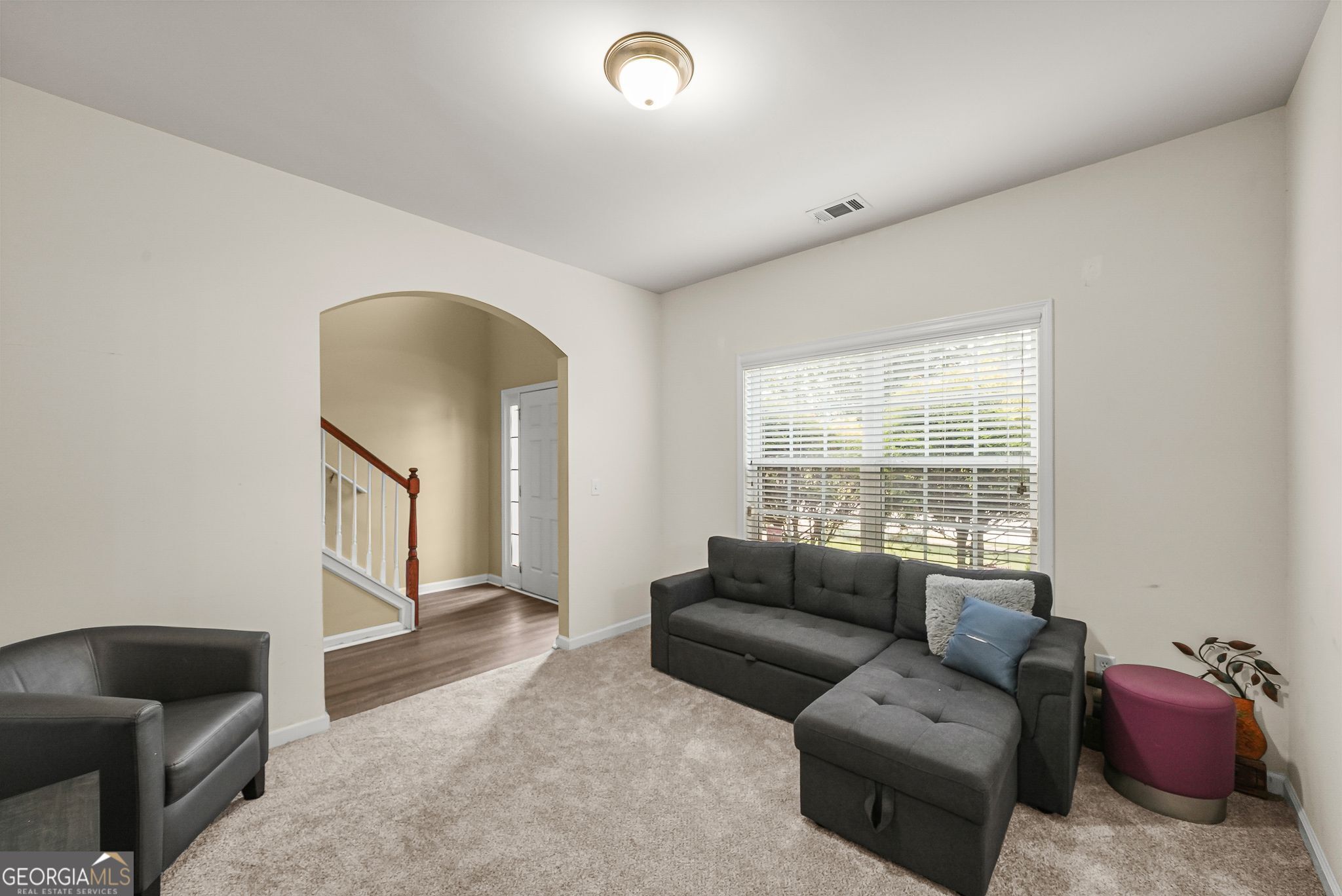 19 Laurelcrest Ln