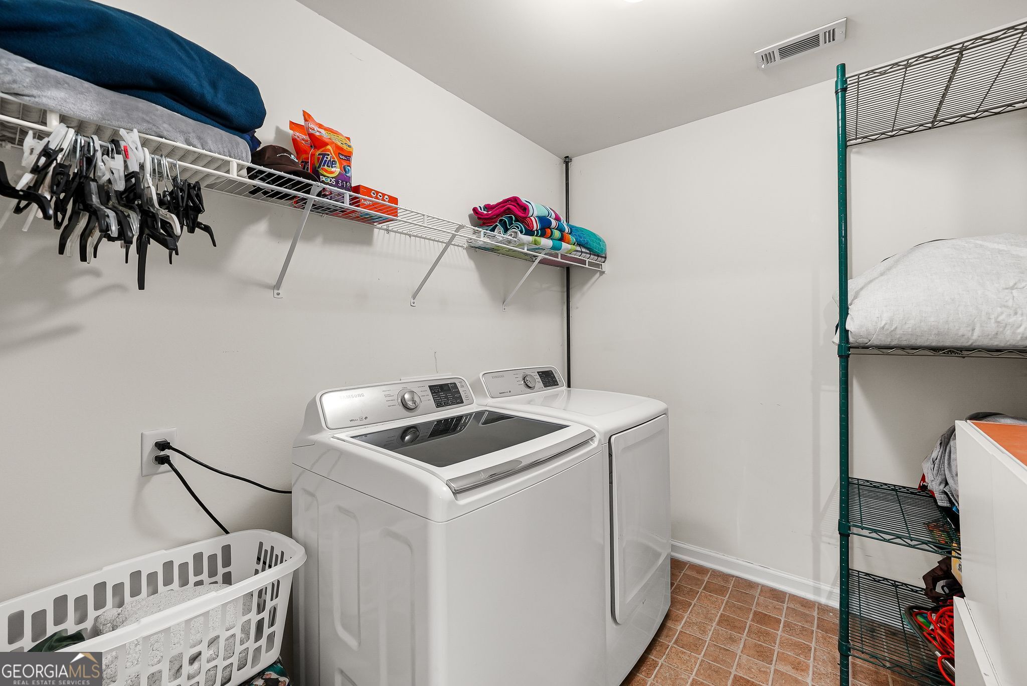19 Laurelcrest Ln