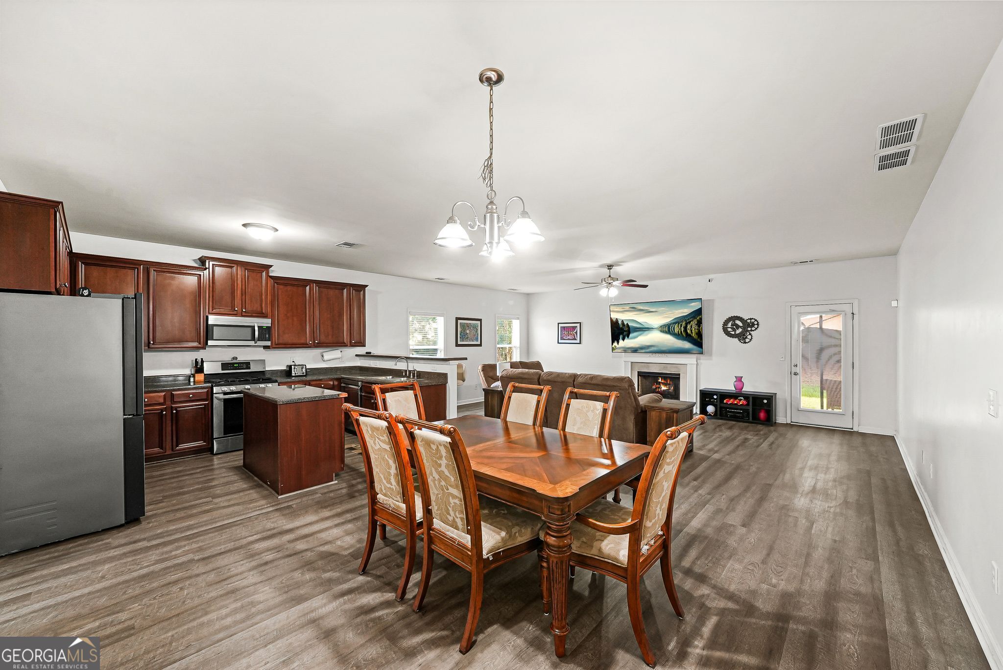 19 Laurelcrest Ln