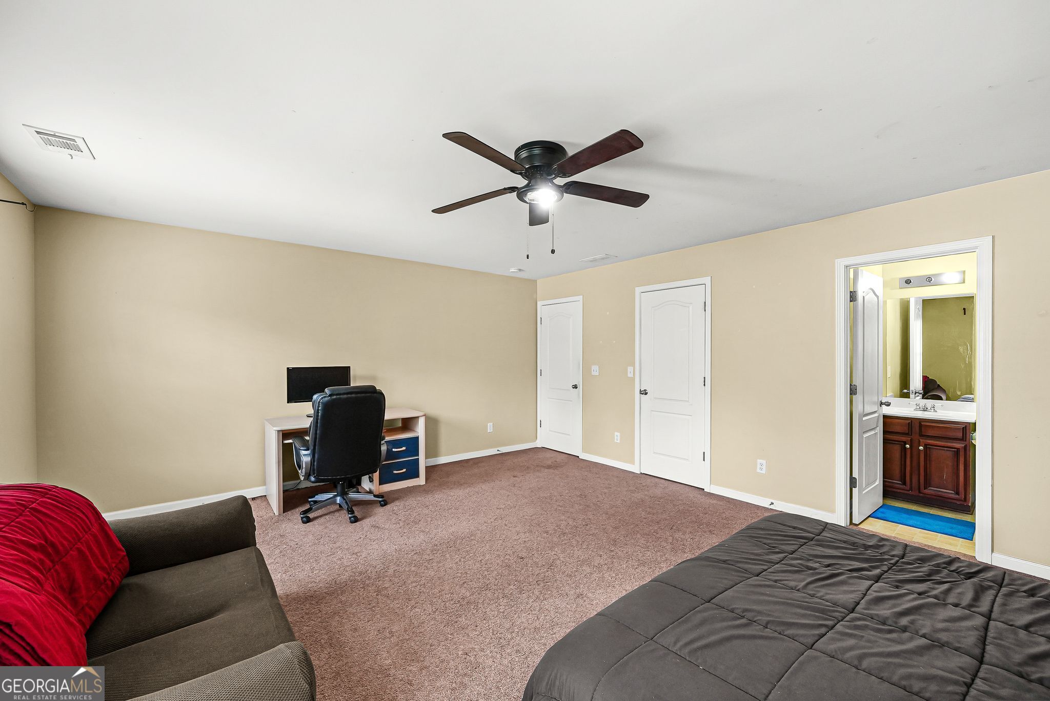 19 Laurelcrest Ln