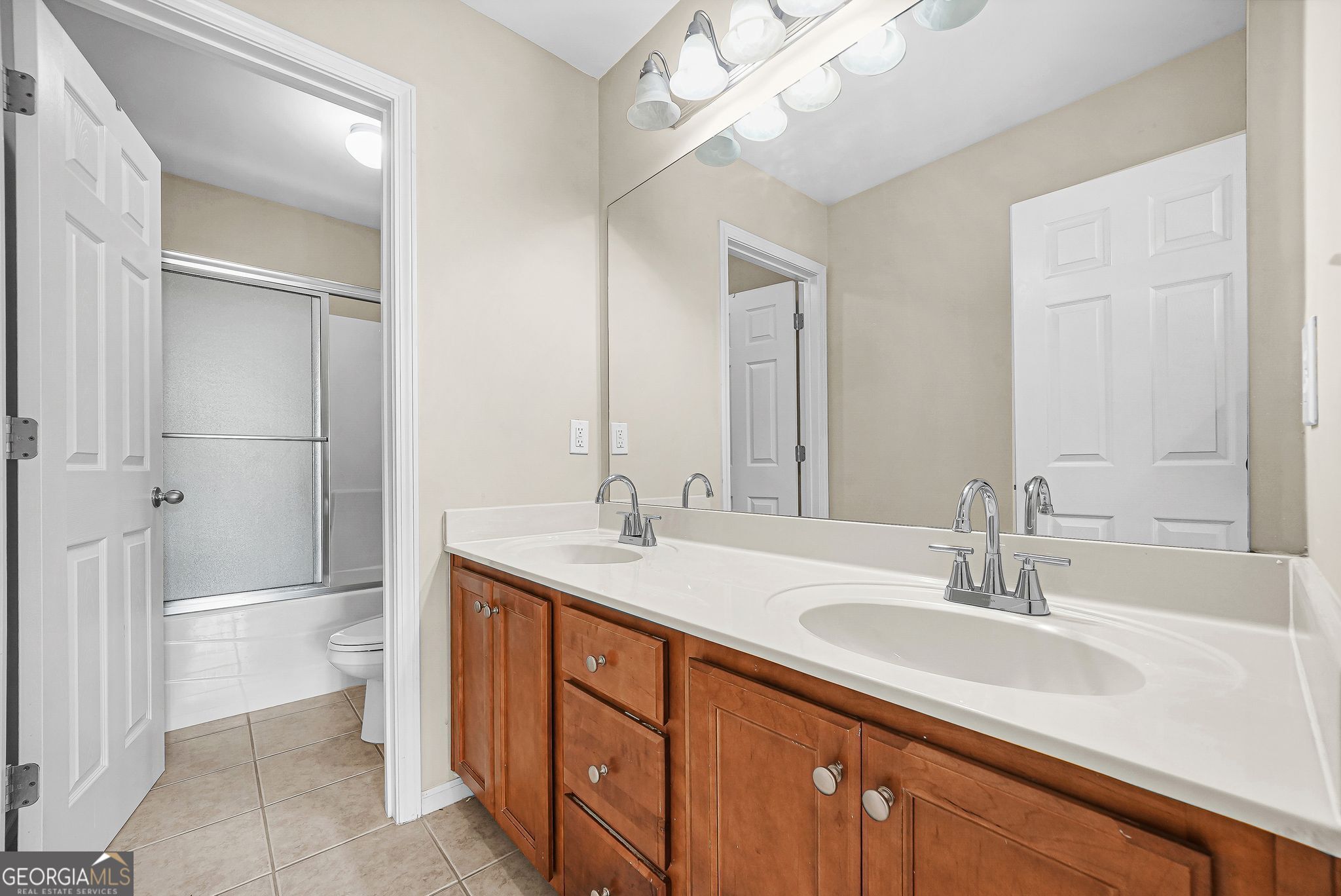 4471 Rosegate Drive