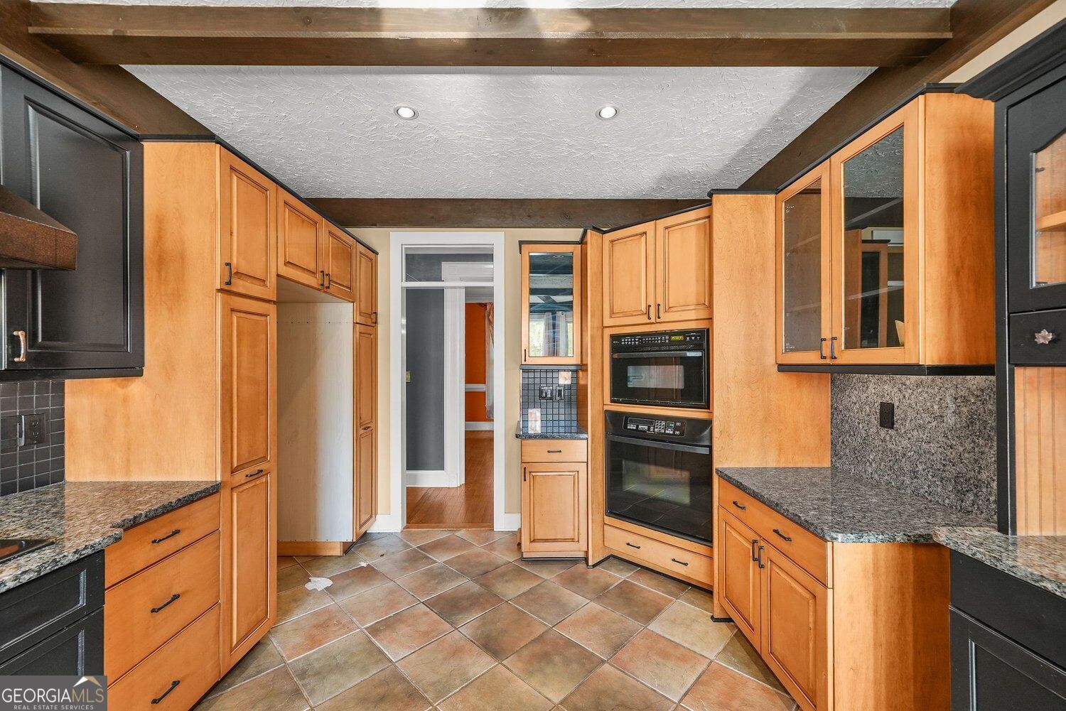 221 Hawick Lane
