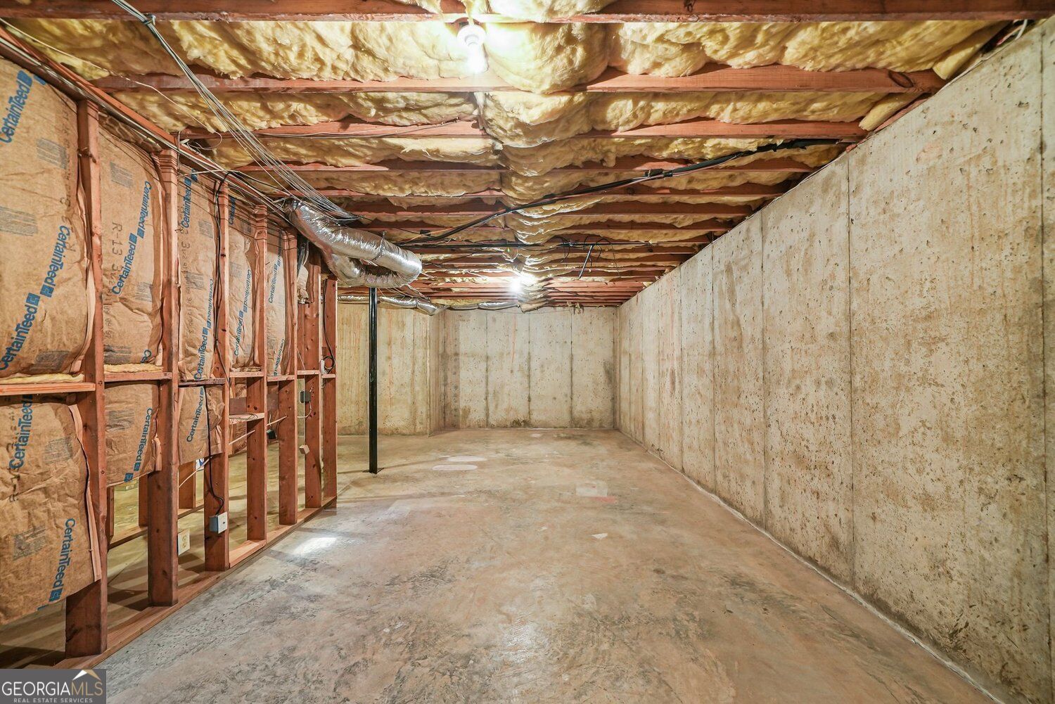 221 Hawick Lane