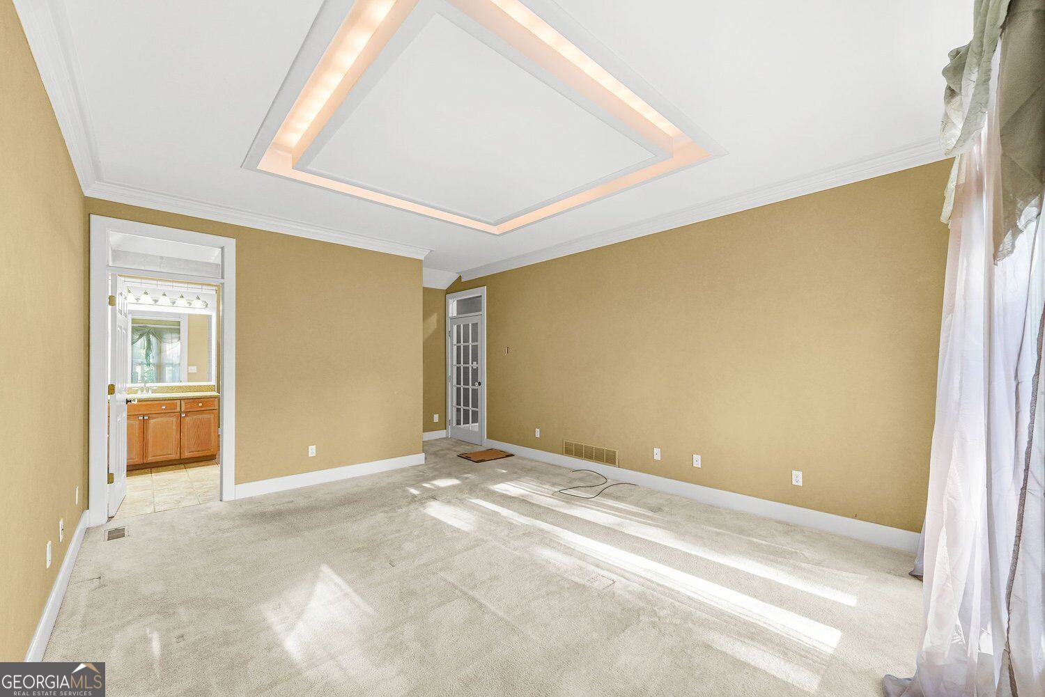 221 Hawick Lane
