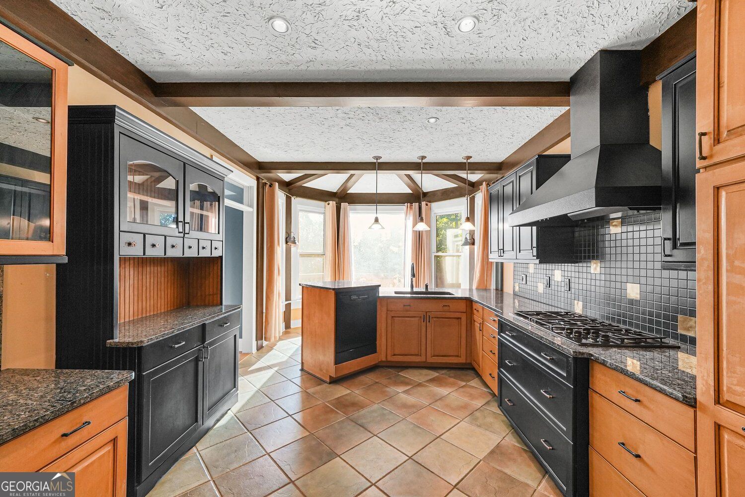 221 Hawick Lane